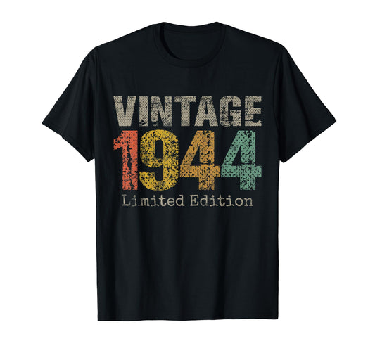 1944 Text 82Nd Birthday Gift 82 Year T-Shirt - Streetwear Style Men Women - T-Shirt, Sweatshirt, Hoodie