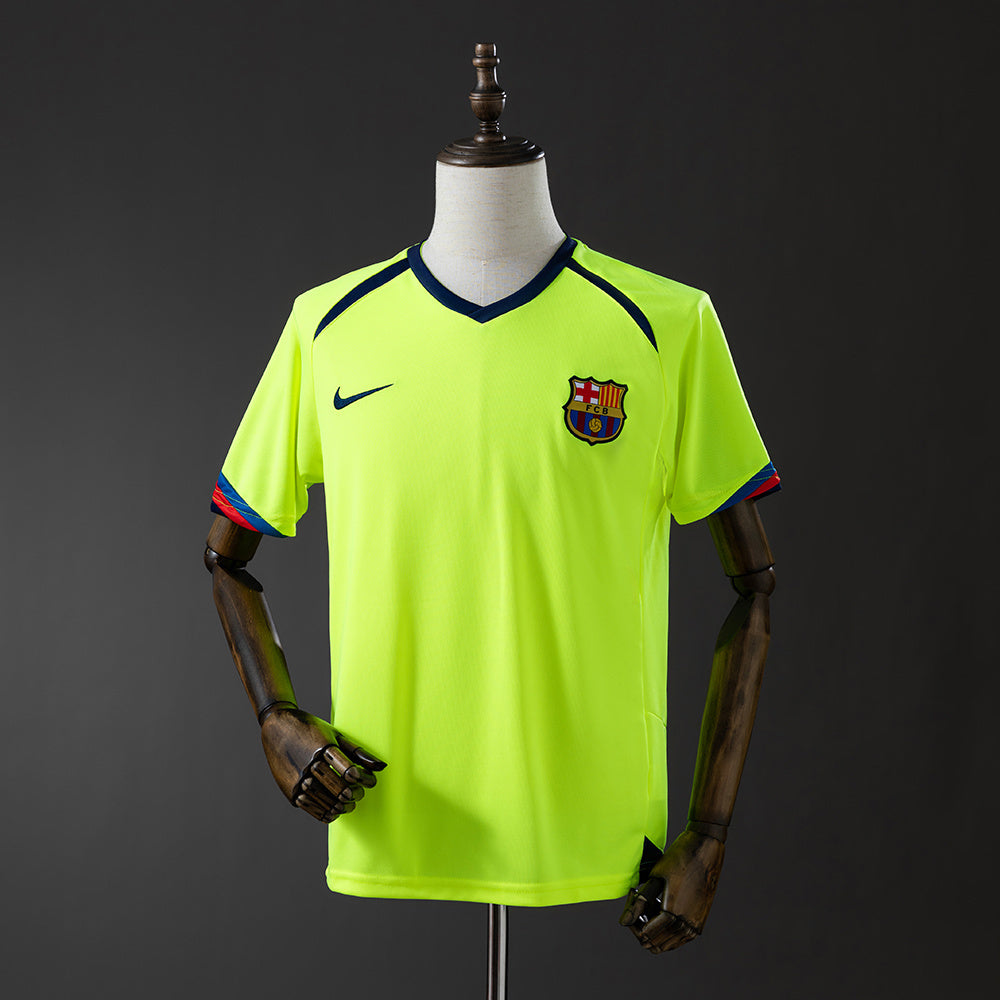 Barcelona 05/06 Away Retro Jersey sports jersey product view 1