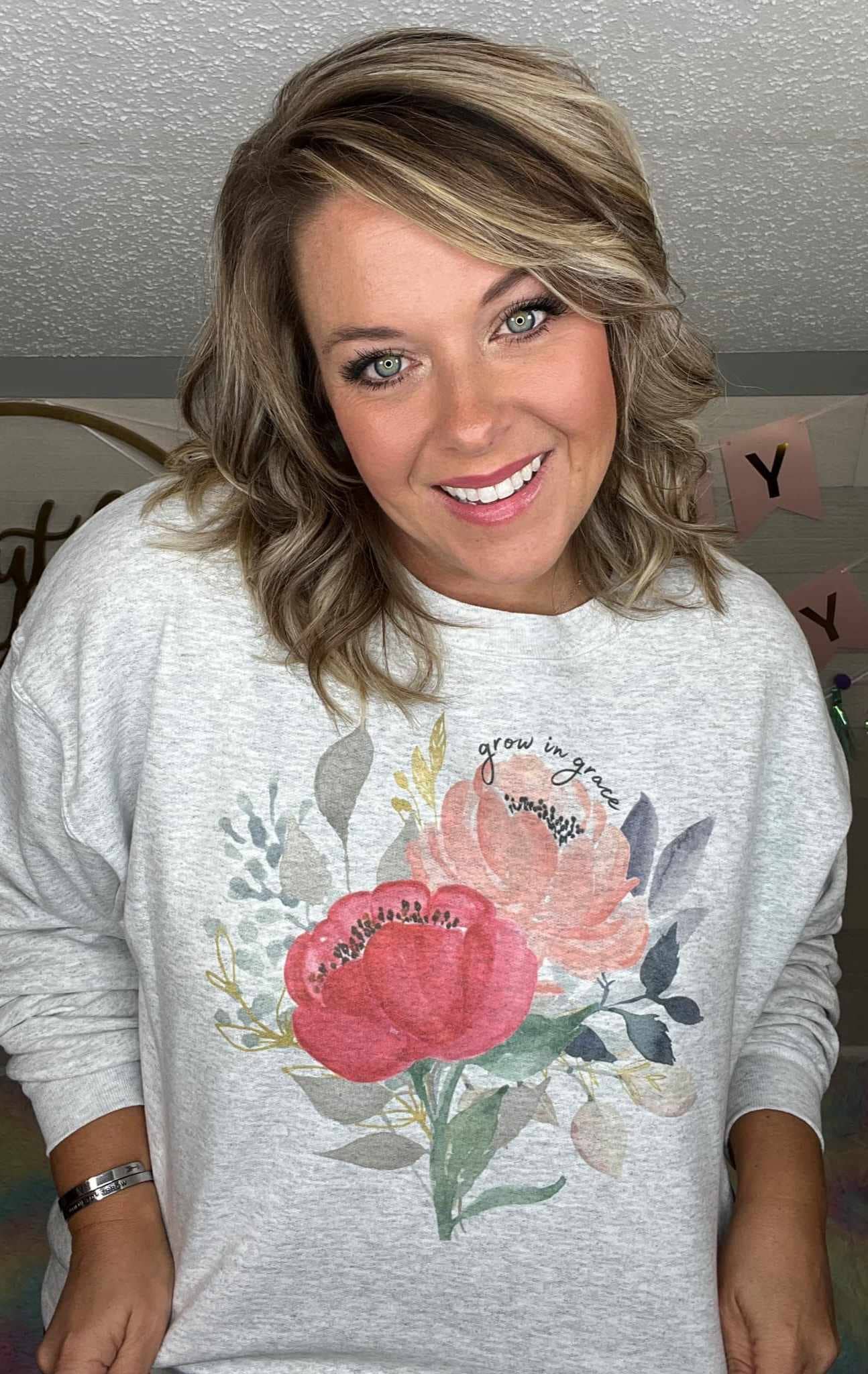 Christian Grow in Grace Spring Women's Graphic Sweatshirt Unisex T-shirt, Sweatshirt, Hoodie, Long Sleeve Tee - T-Shirt, Sweatshirt, Hoodie