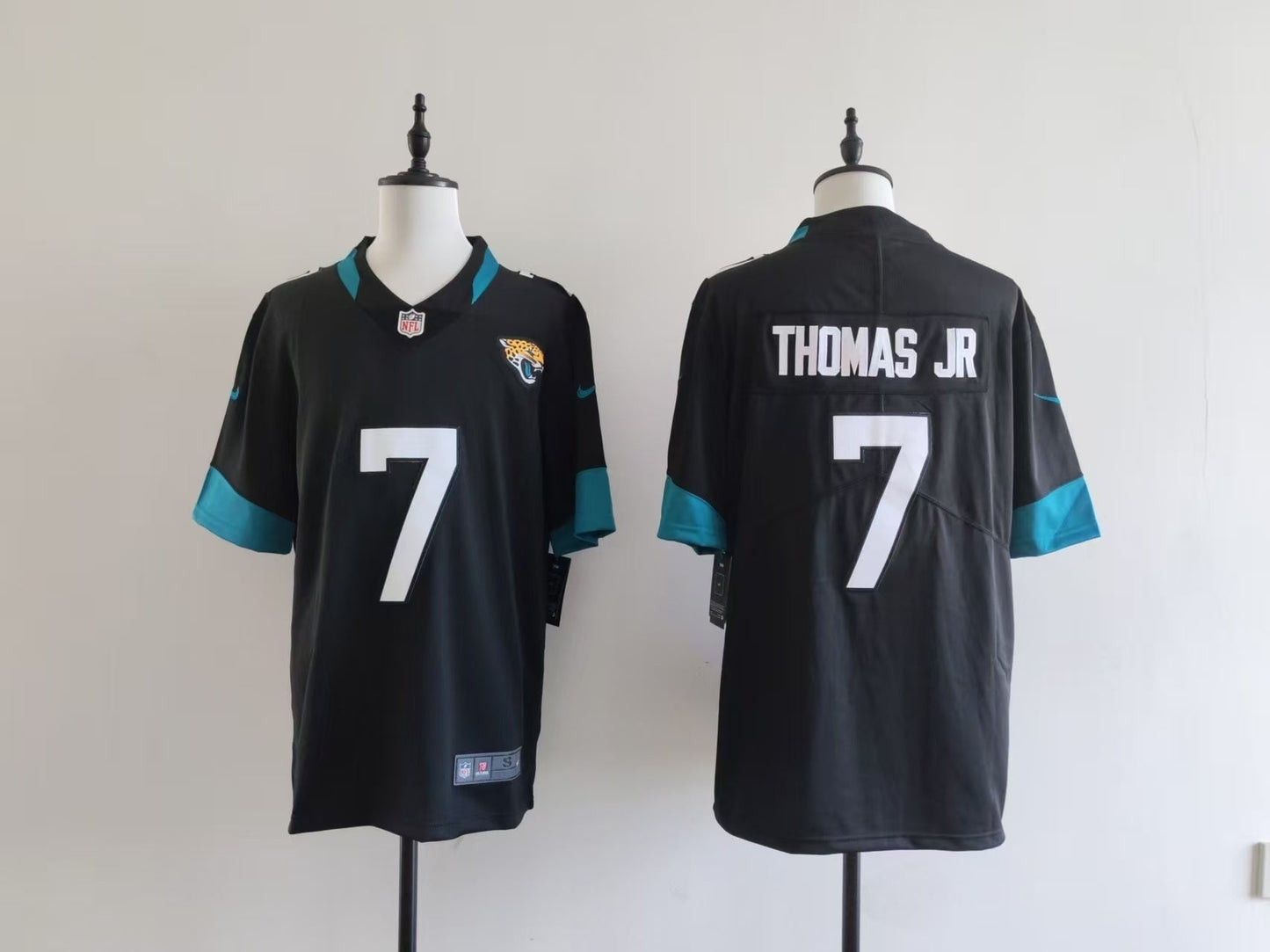 Men's Jacksonville Jaguars Brian Thomas Jr Jersey-Black football jersey product view 1