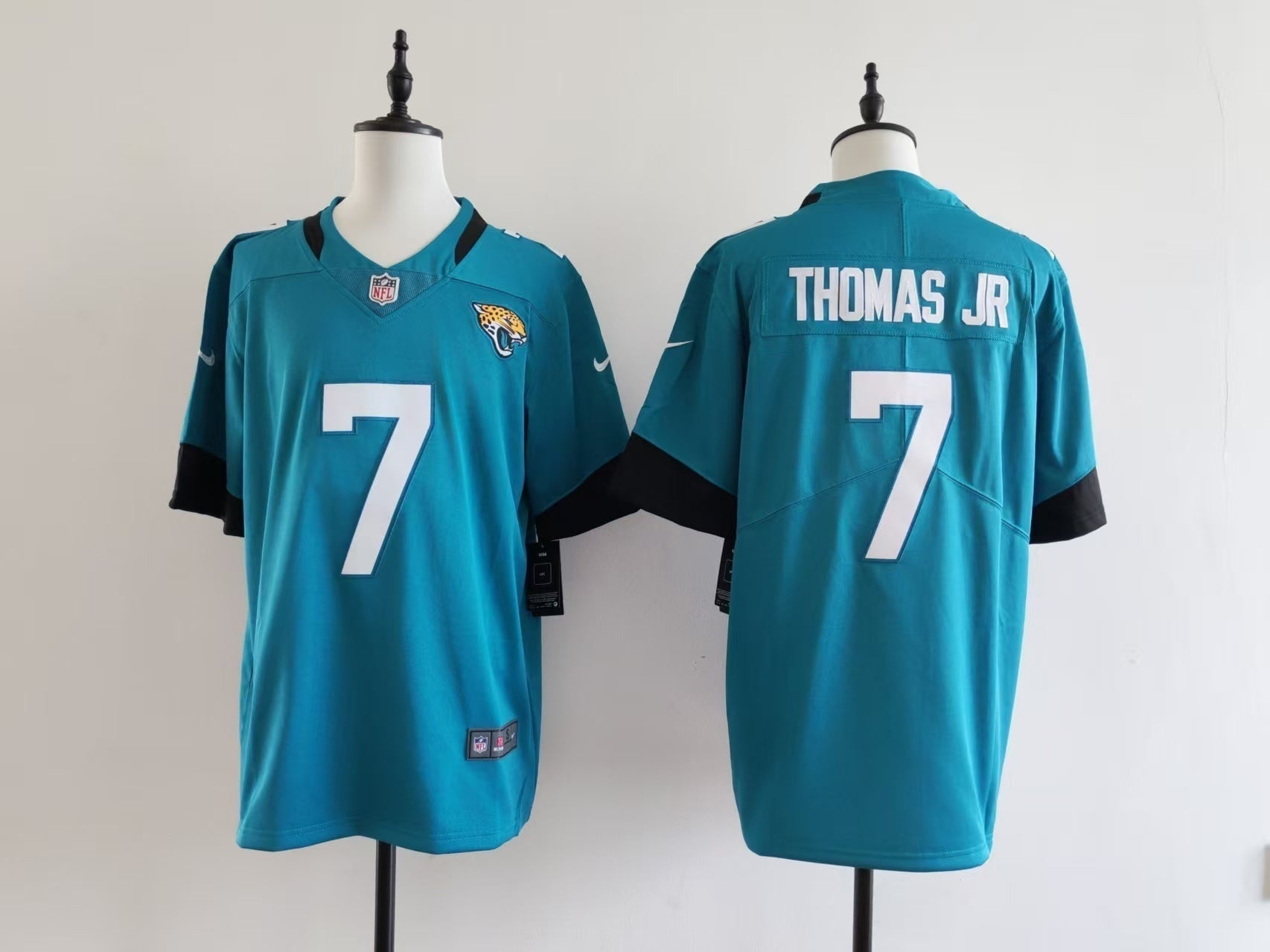 Men's Jacksonville Jaguars Brian Thomas Jr Jersey#7 football jersey product view 1
