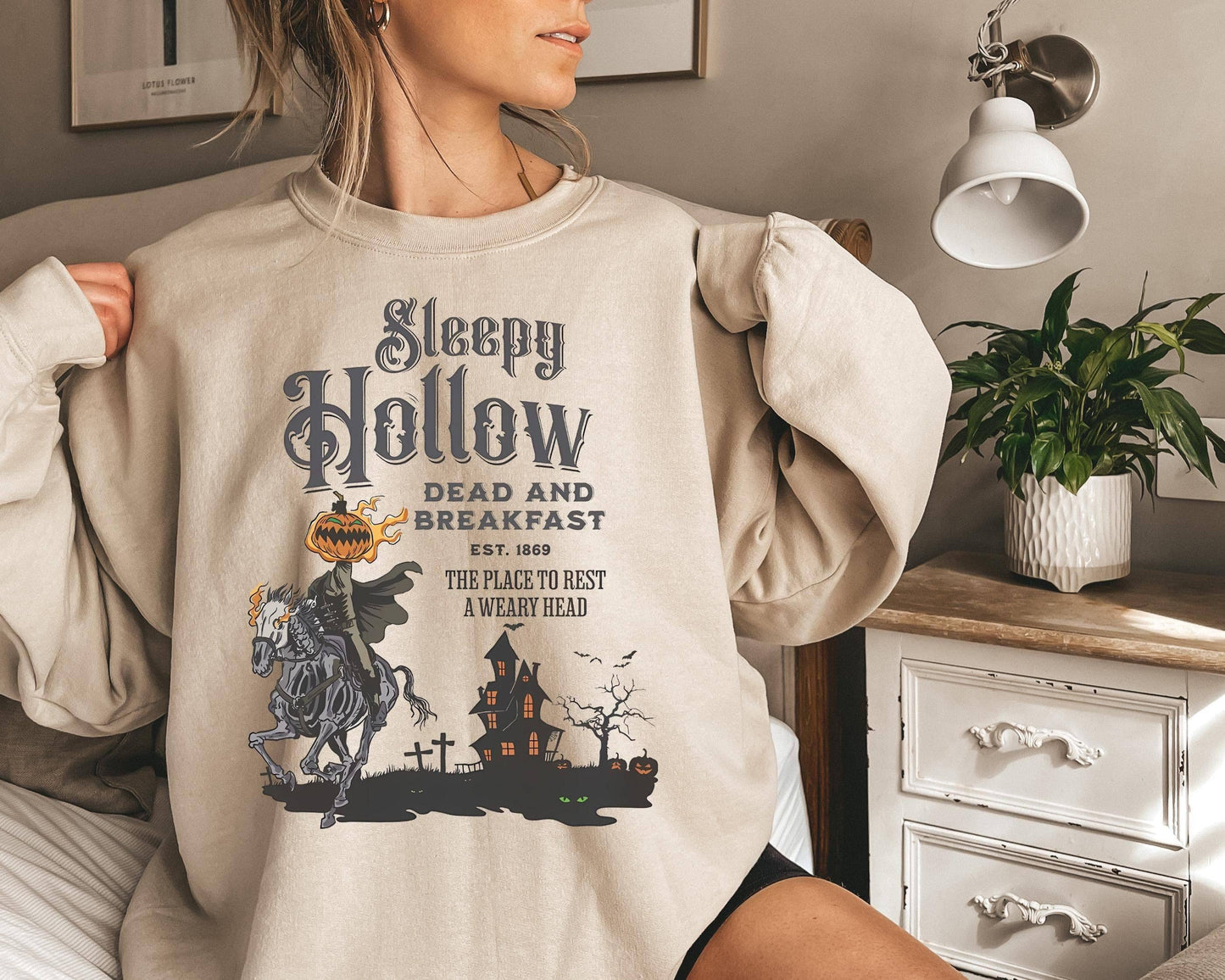 Sleepy Hollow Headless Horseman Halloween Horror Sweatshirt Unisex T-shirt, Sweatshirt, Hoodie, Long Sleeve Tee - T-Shirt, Sweatshirt, Hoodie