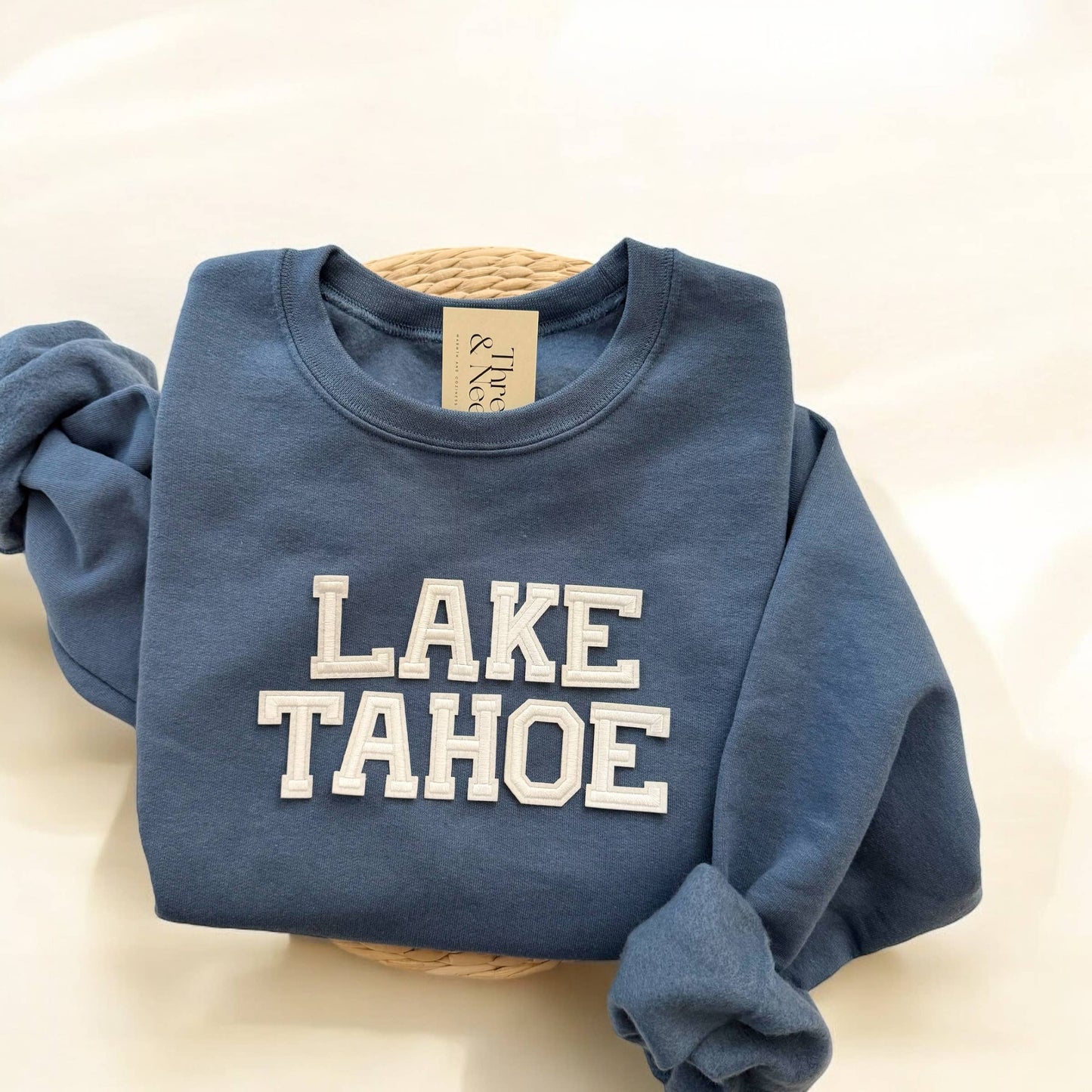 Lake Tahoe California Sweatshirt Unisex T-shirt, Sweatshirt, Hoodie, Long Sleeve Tee - T-Shirt, Sweatshirt, Hoodie