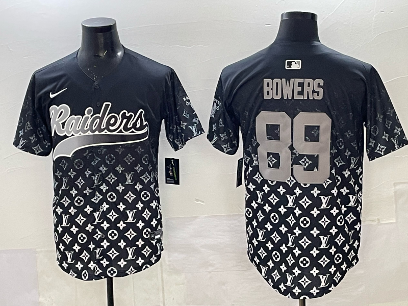 Men's Las Vegas Raiders Brock Bowers Black Game Player Jersey football jersey product view 1