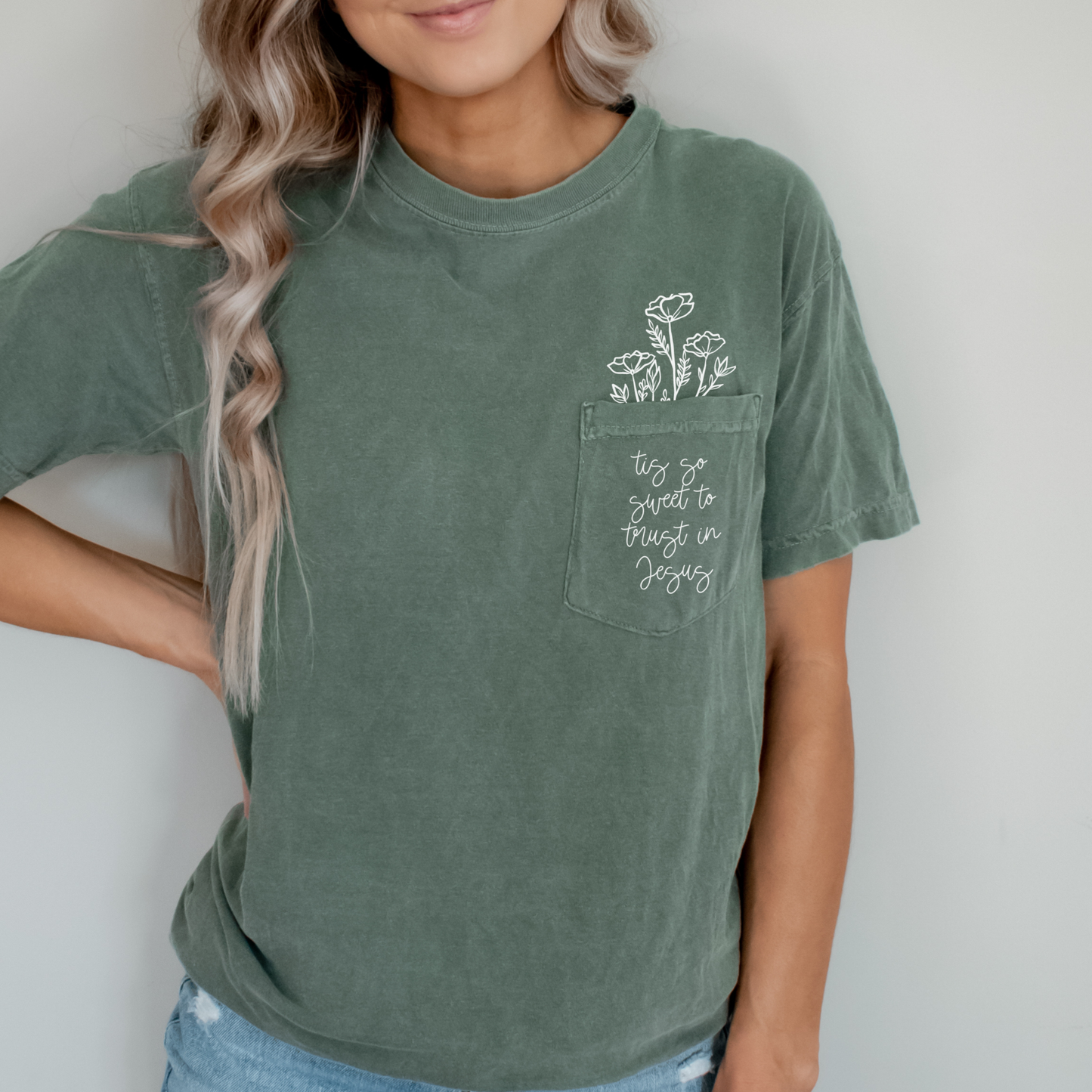 Tis So Sweet To Trust in Jesus Pocket T Shirt Unisex T-shirt, Sweatshirt, Hoodie, Long Sleeve Tee - T-Shirt, Sweatshirt, Hoodie