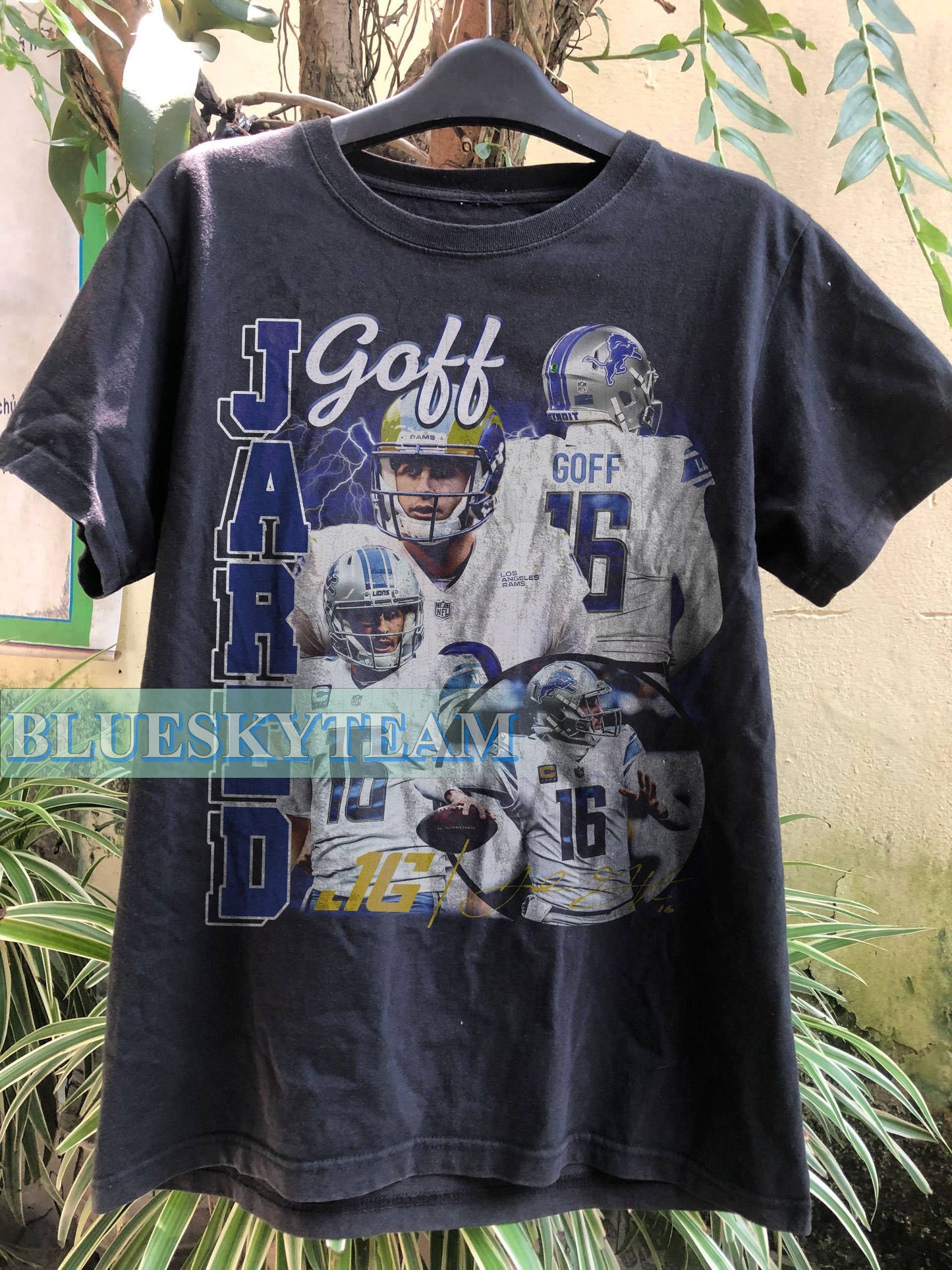 Vintage 90s Jared Goff Graphic Tee - Retro Football Shirt Unisex T-shirt, Sweatshirt, Hoodie, Long Sleeve Tee - T-Shirt, Sweatshirt, Hoodie