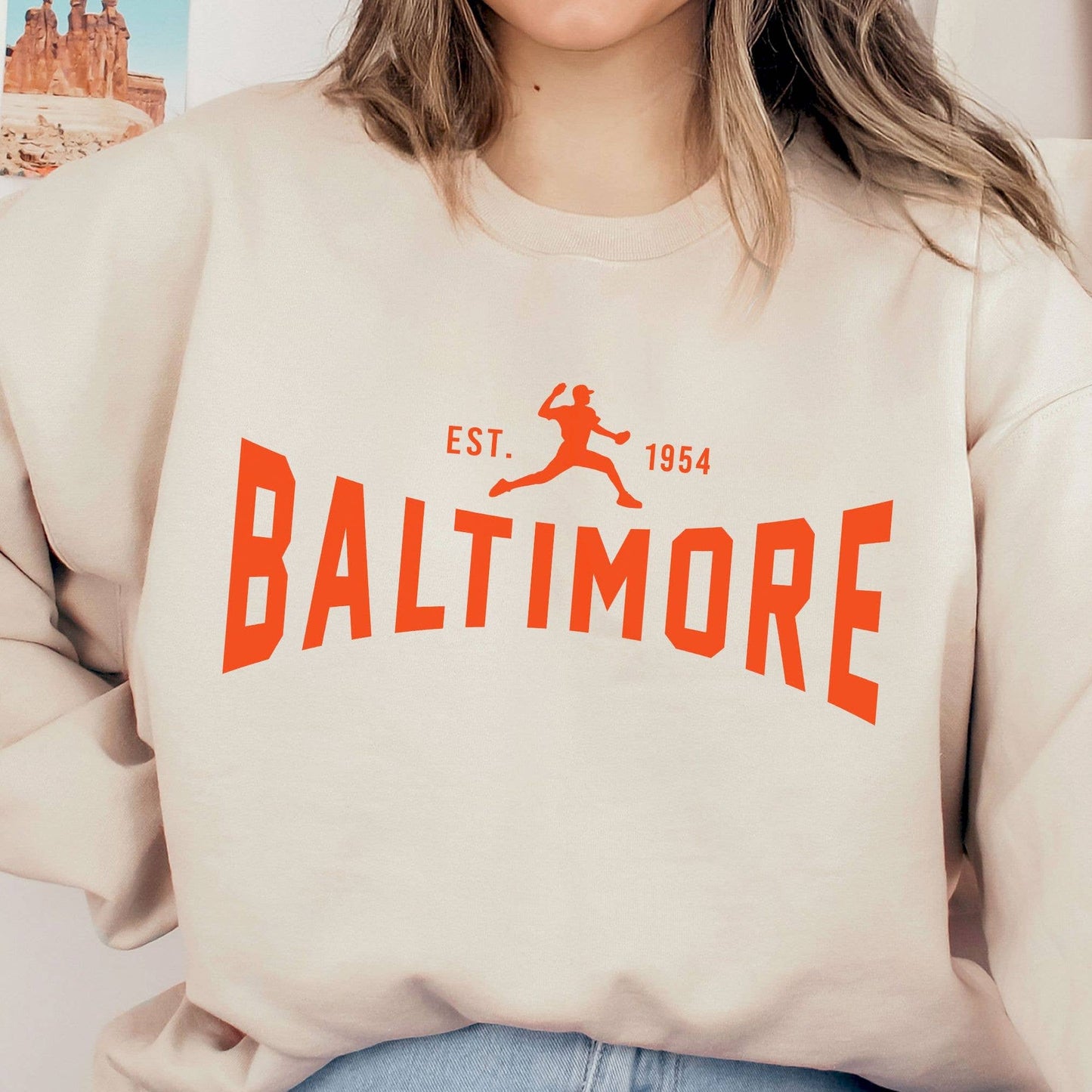 Vintage Baltimore Oriole Crewneck Retro Women's Sweatshirt Unisex T-shirt, Sweatshirt, Hoodie, Long Sleeve Tee - T-Shirt, Sweatshirt, Hoodie