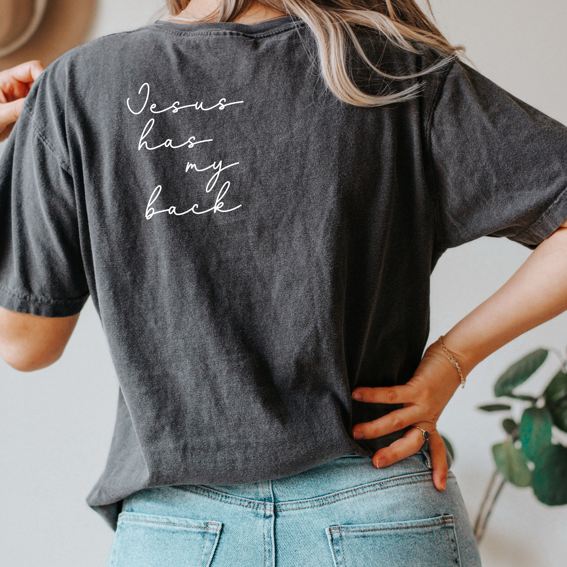 Jesus Has My Back Comfort Colors Heavyweight T-Shirt Unisex T-shirt, Sweatshirt, Hoodie, Long Sleeve Tee - T-Shirt, Sweatshirt, Hoodie