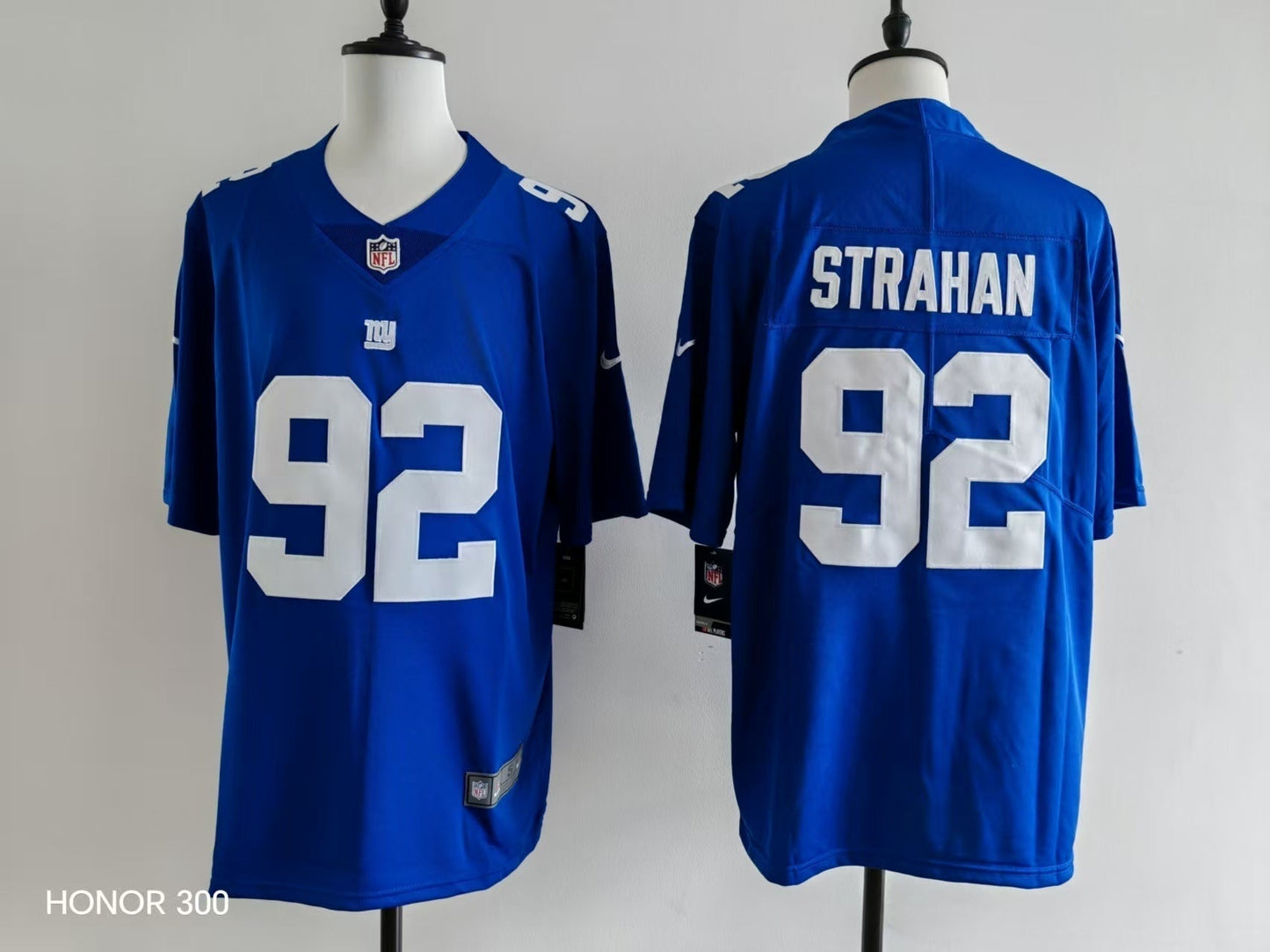 Men's New York Giants Michael Strahan Jersey-Blue football jersey product view 1