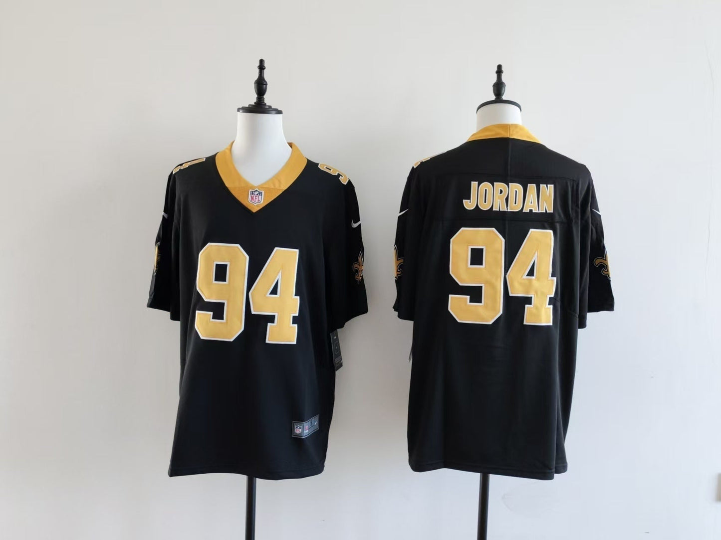 Men's New Orleans Saints Cam Jordan Jersey-Black football jersey product view 1
