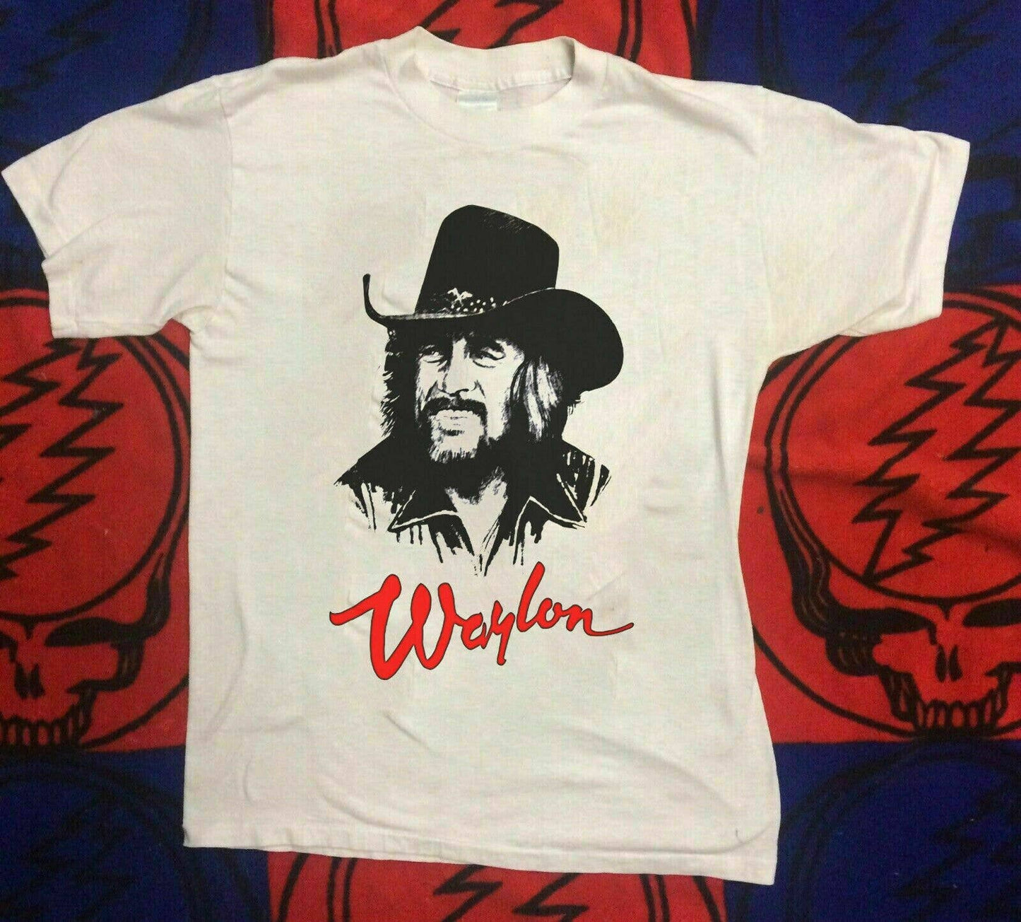 Vintage 1984 Waylon Jennings Concert Tour Tshirt Unisex T-shirt, Sweatshirt, Hoodie, Long Sleeve Tee - T-Shirt, Sweatshirt, Hoodie