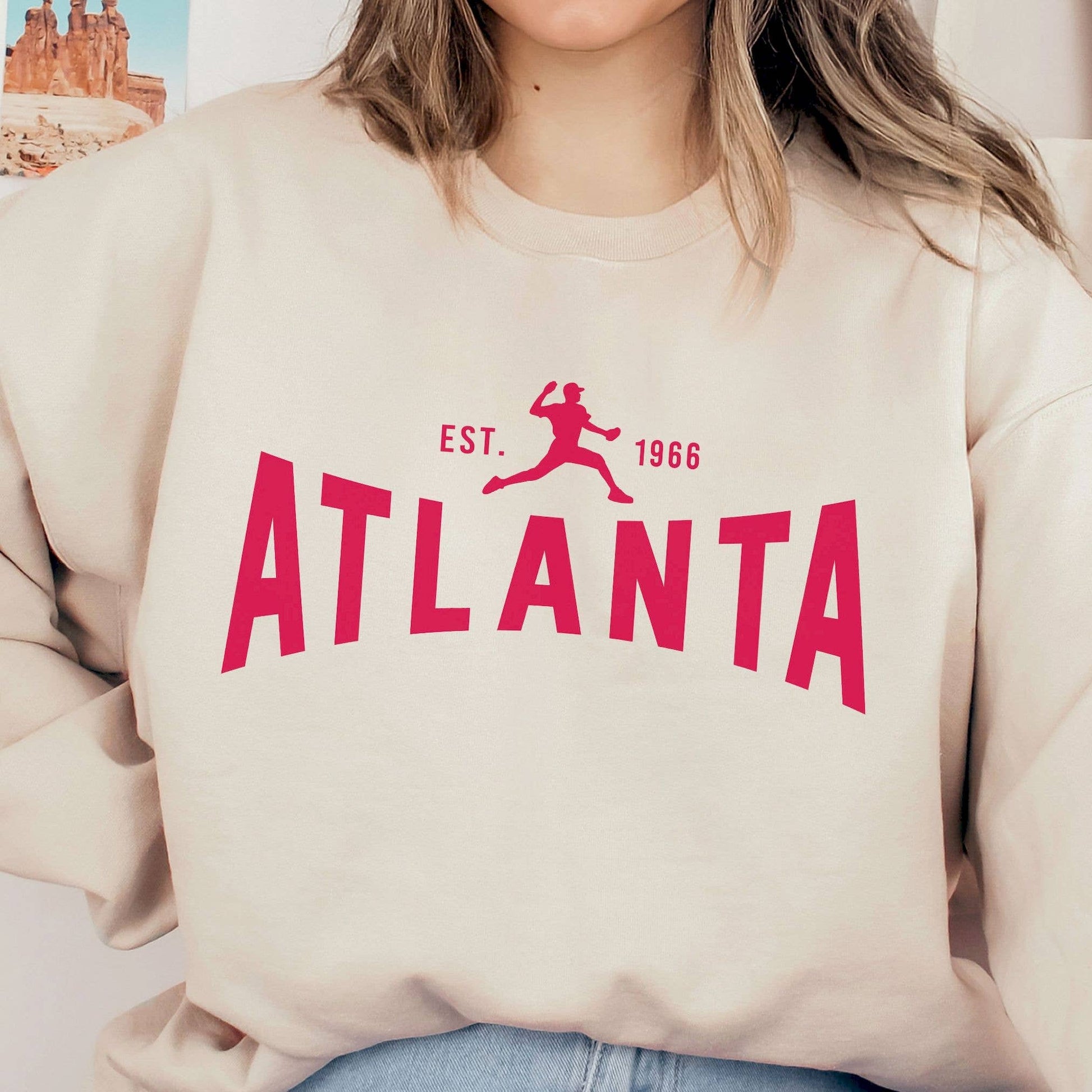 Vintage Retro Atlanta Braves Baseball Sweatshirt For Women Unisex T-shirt, Sweatshirt, Hoodie, Long Sleeve Tee - T-Shirt, Sweatshirt, Hoodie