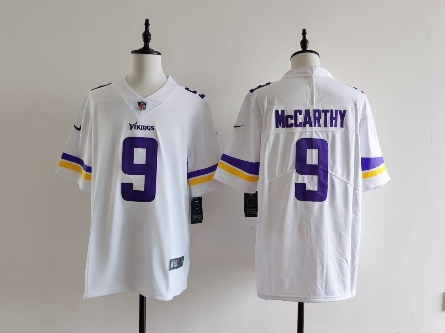 Men's Minnesota Vikings J.J. McCarthy Jersey - White#9 football jersey product view 1