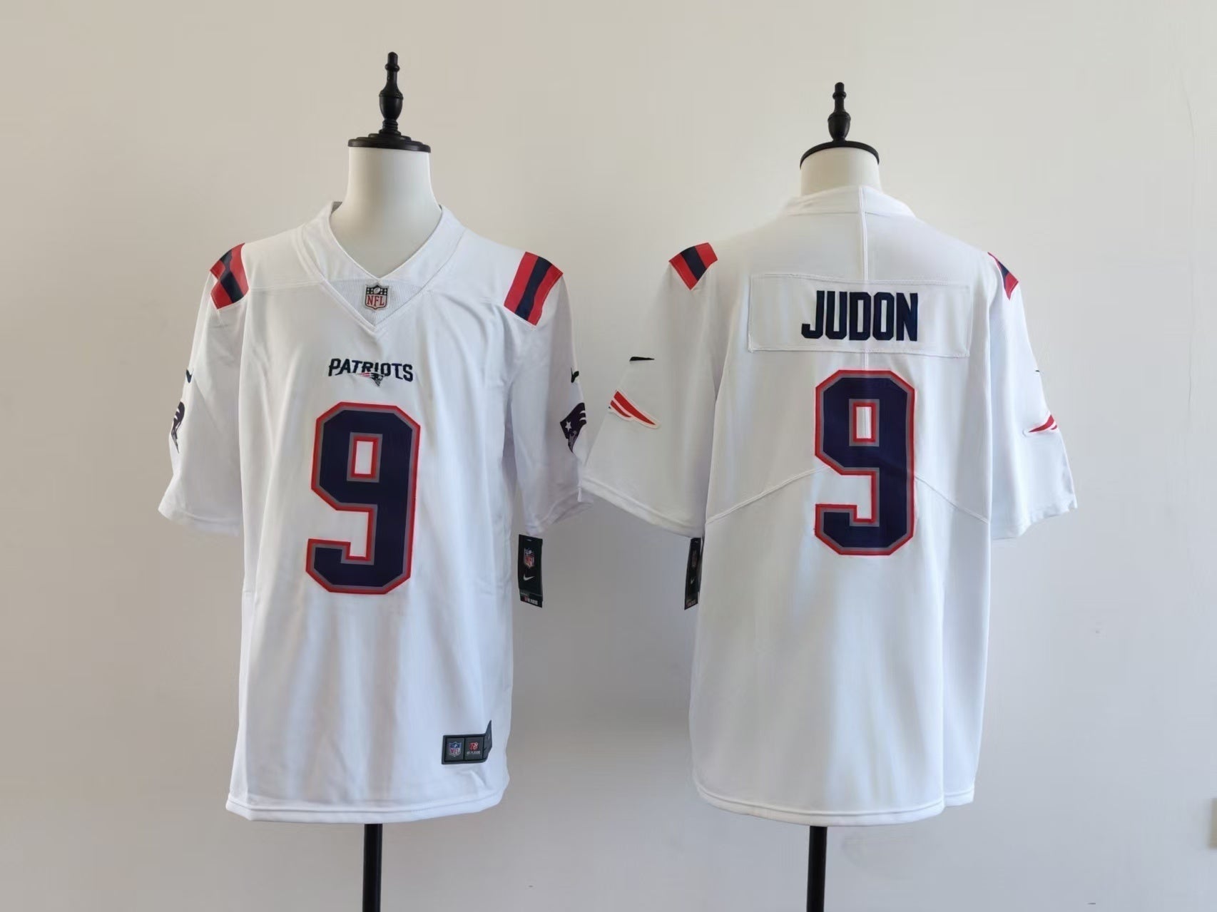 Men's New England Patriots Matthew Judon Jersey-White football jersey product view 1