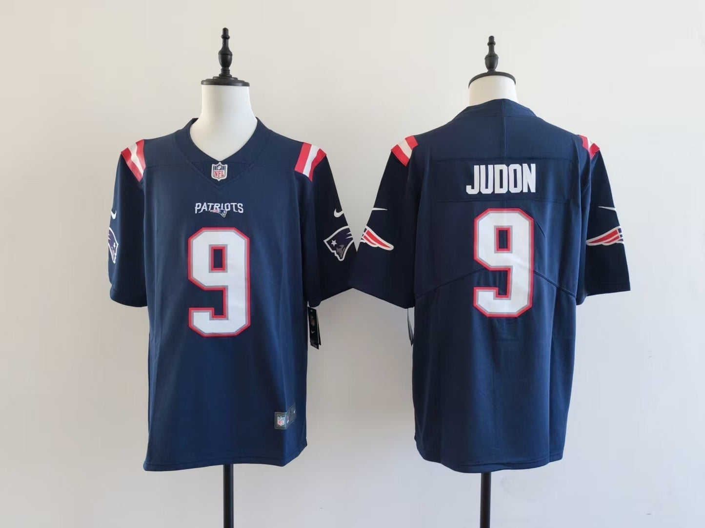Men's New England Patriots Matthew Judon Jersey-Blue football jersey product view 1