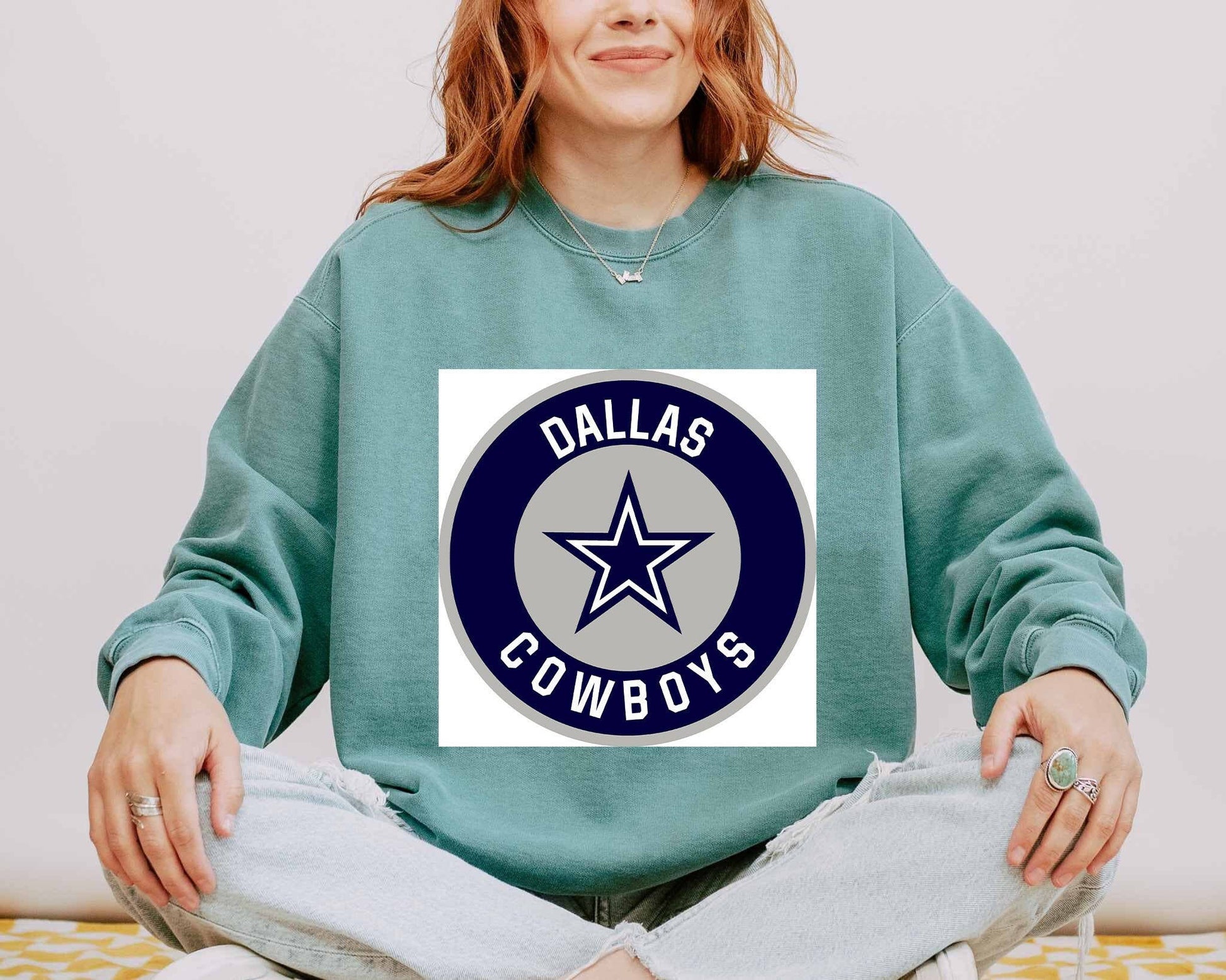 Dallas Cowboy Vintage Football Sweatshirt Unisex T-shirt, Sweatshirt, Hoodie, Long Sleeve Tee - T-Shirt, Sweatshirt, Hoodie