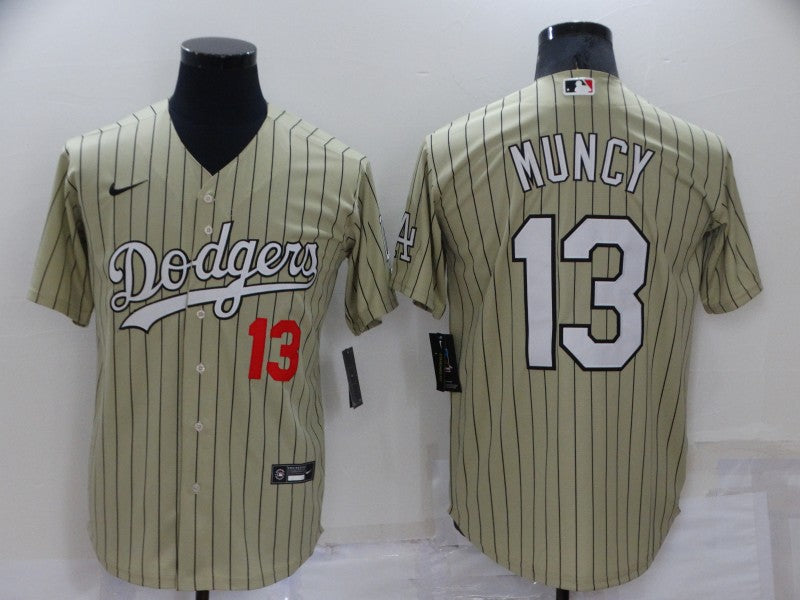 Men's Los Angeles Dodgers Max Muncy Gold Replica Baseball Jersey baseball jersey product view 1