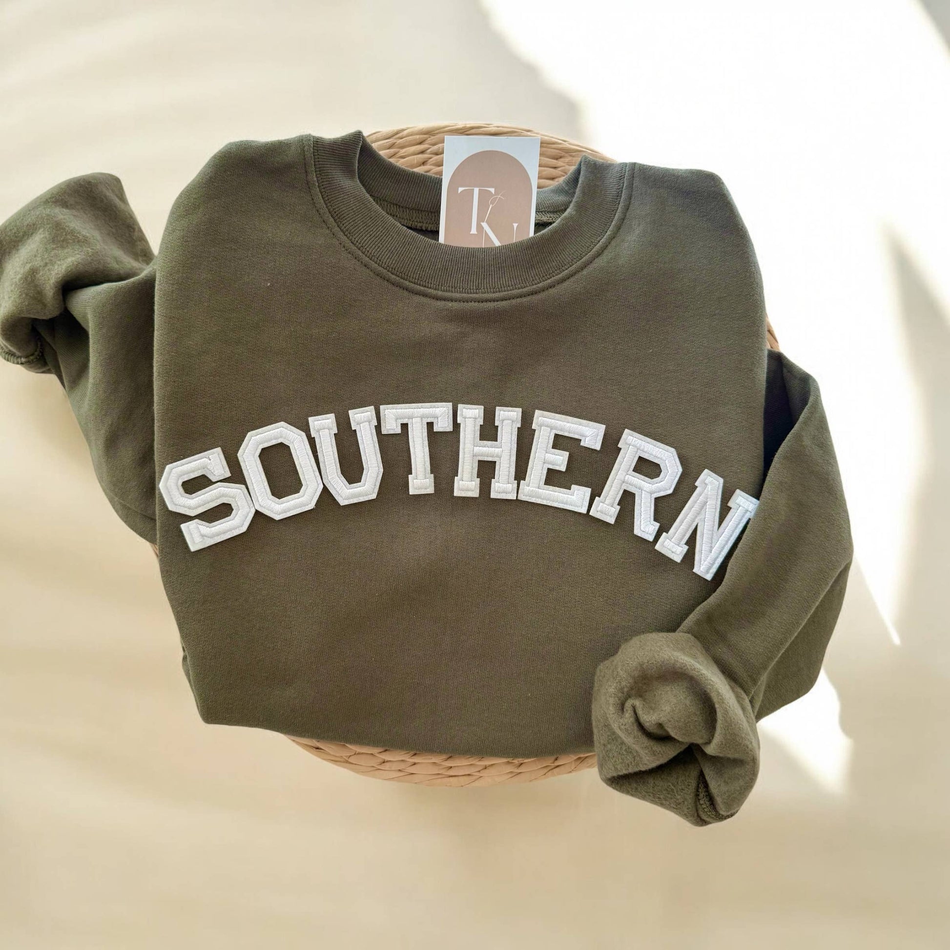 Southern Sweatshirt, Howdy Sweater Unisex T-shirt, Sweatshirt, Hoodie, Long Sleeve Tee - T-Shirt, Sweatshirt, Hoodie