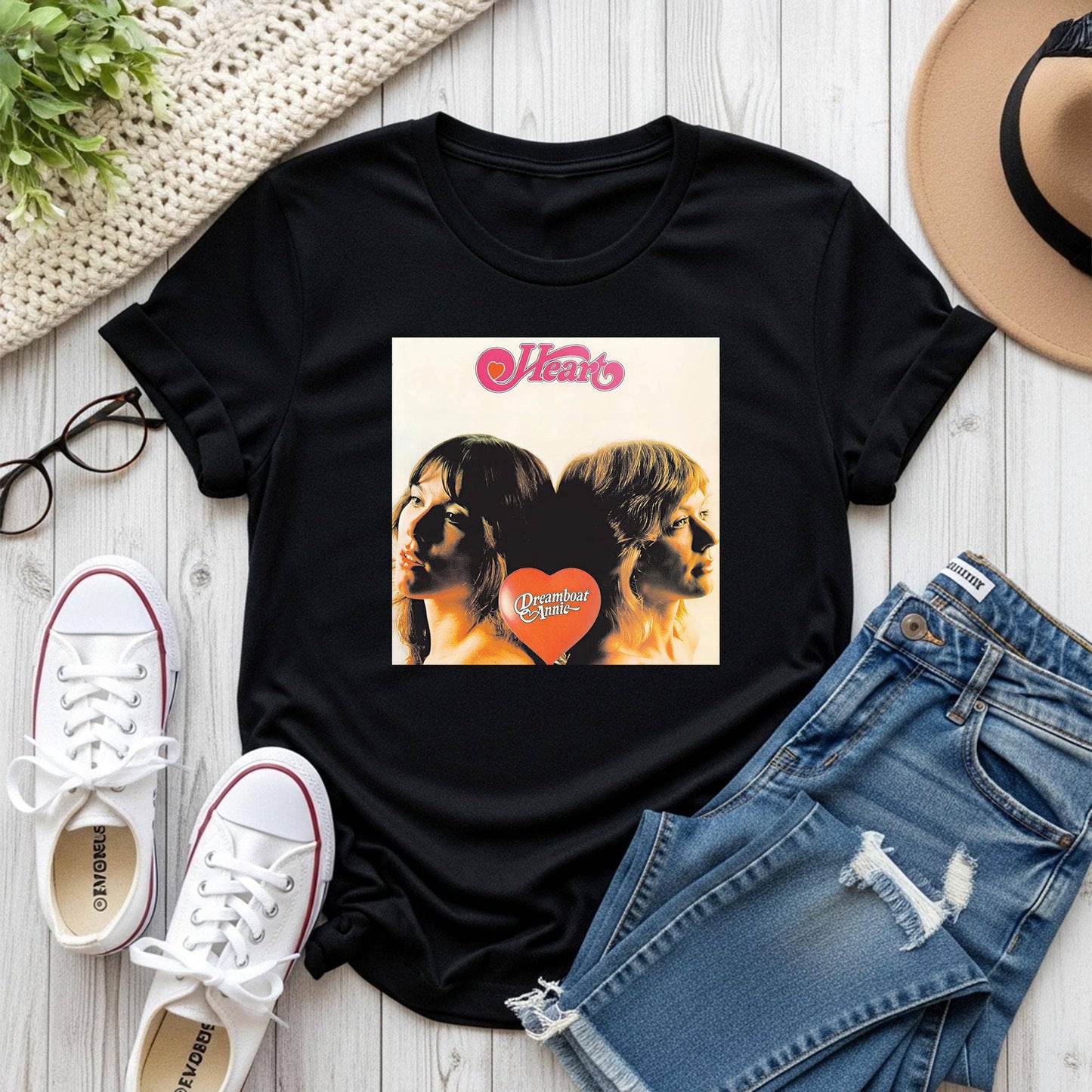 Heart Dreamboat Annie Vintage Rock Band Tee Unisex T-shirt, Sweatshirt, Hoodie, Long Sleeve Tee - T-Shirt, Sweatshirt, Hoodie