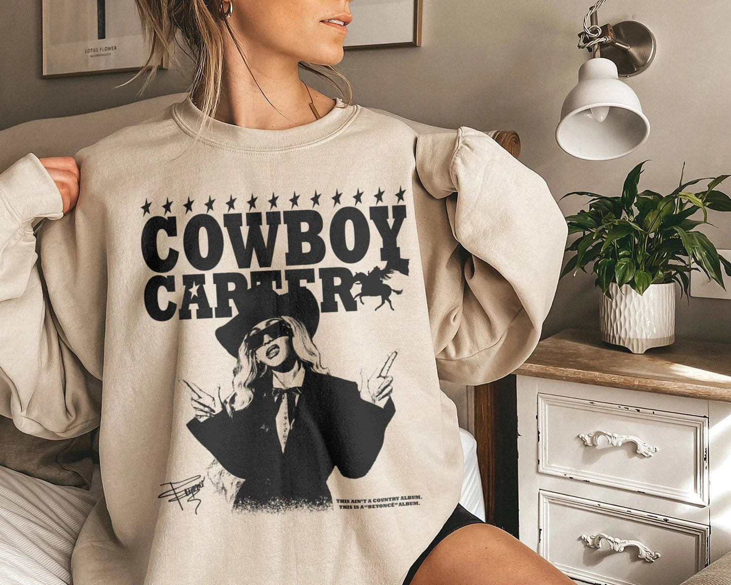 Yeehaw Beyhive Beyonc Cowboy Carter Sweatshirt Unisex T-shirt, Sweatshirt, Hoodie, Long Sleeve Tee - T-Shirt, Sweatshirt, Hoodie