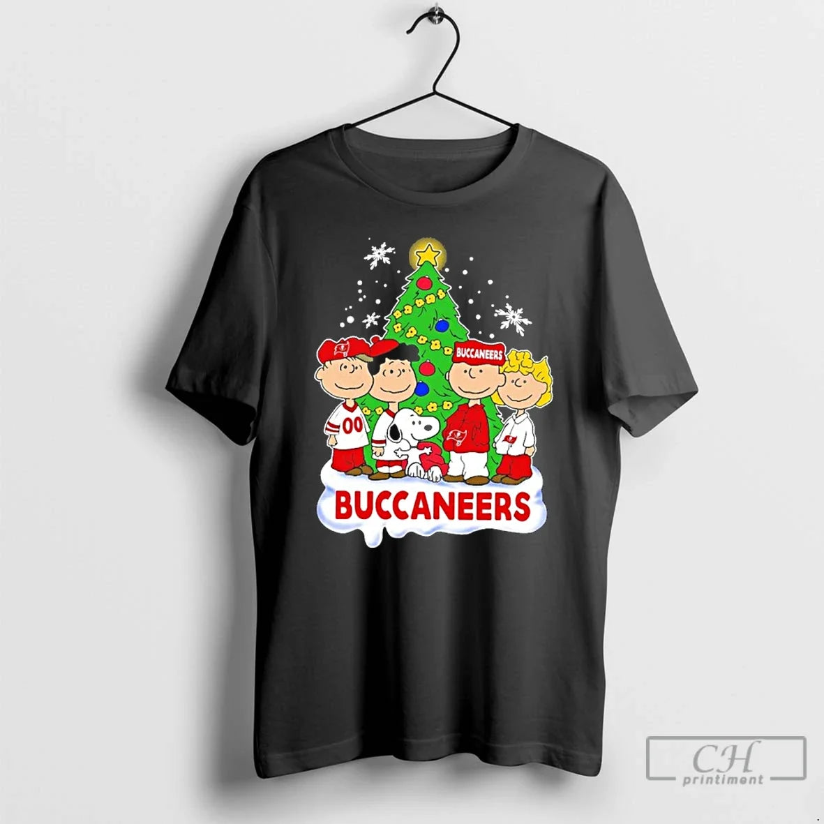 Classic Buccaneers Peanuts Friends T-Shirts, Hoodie, Sweatshirt - T-Shirt, Sweatshirt, Hoodie