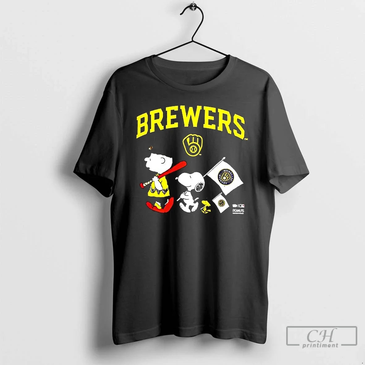 Classic Peanuts Chracters Flag Milwaukee Brewers T-Shirts, Hoodie, Sweatshirt - T-Shirt, Sweatshirt, Hoodie