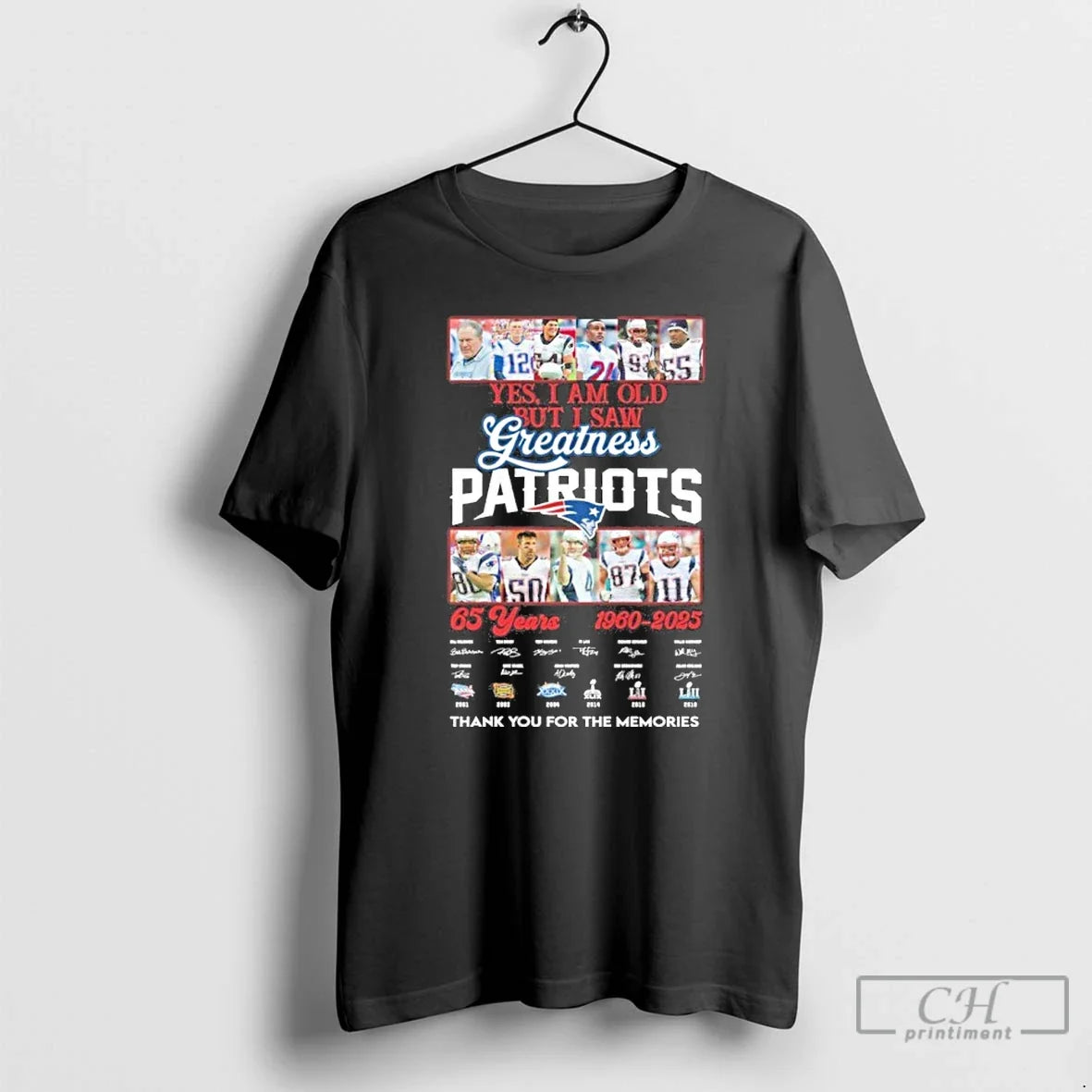 Classic Yes I Am Old But I Saw Greatness Patriots 65 Years 1960 2025 Signature T-Shirts, Hoodie, Sweatshirt - T-Shirt, Sweatshirt, Hoodie