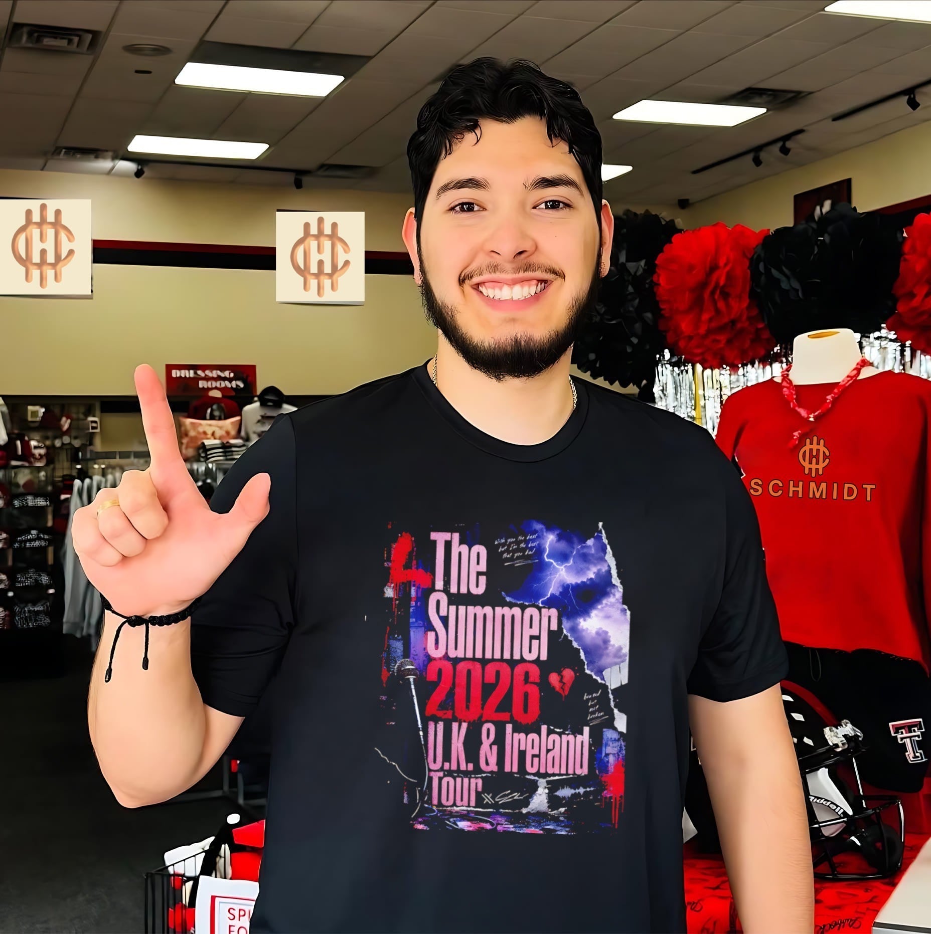Lewis Capaldi The Summer 2026 UK & Ireland Tour shirt Unisex T-shirt, Sweatshirt, Hoodie, Long Sleeve Tee - T-Shirt, Sweatshirt, Hoodie
