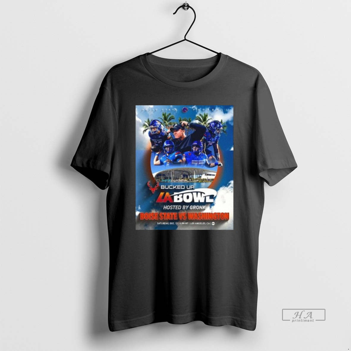 Official Boise State Broncos Vs Washington Huskies 2025 Bucked Up La Bowl Hosted T-Shirts, Hoodie, Sweatshirt - T-Shirt, Sweatshirt, Hoodie