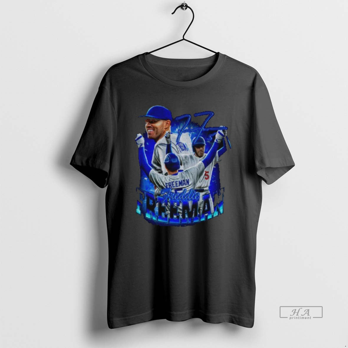 Official Freddie Freeman Posing Los Angeles Dodgers Mlb Signature T-Shirts, Hoodie, Sweatshirt - T-Shirt, Sweatshirt, Hoodie