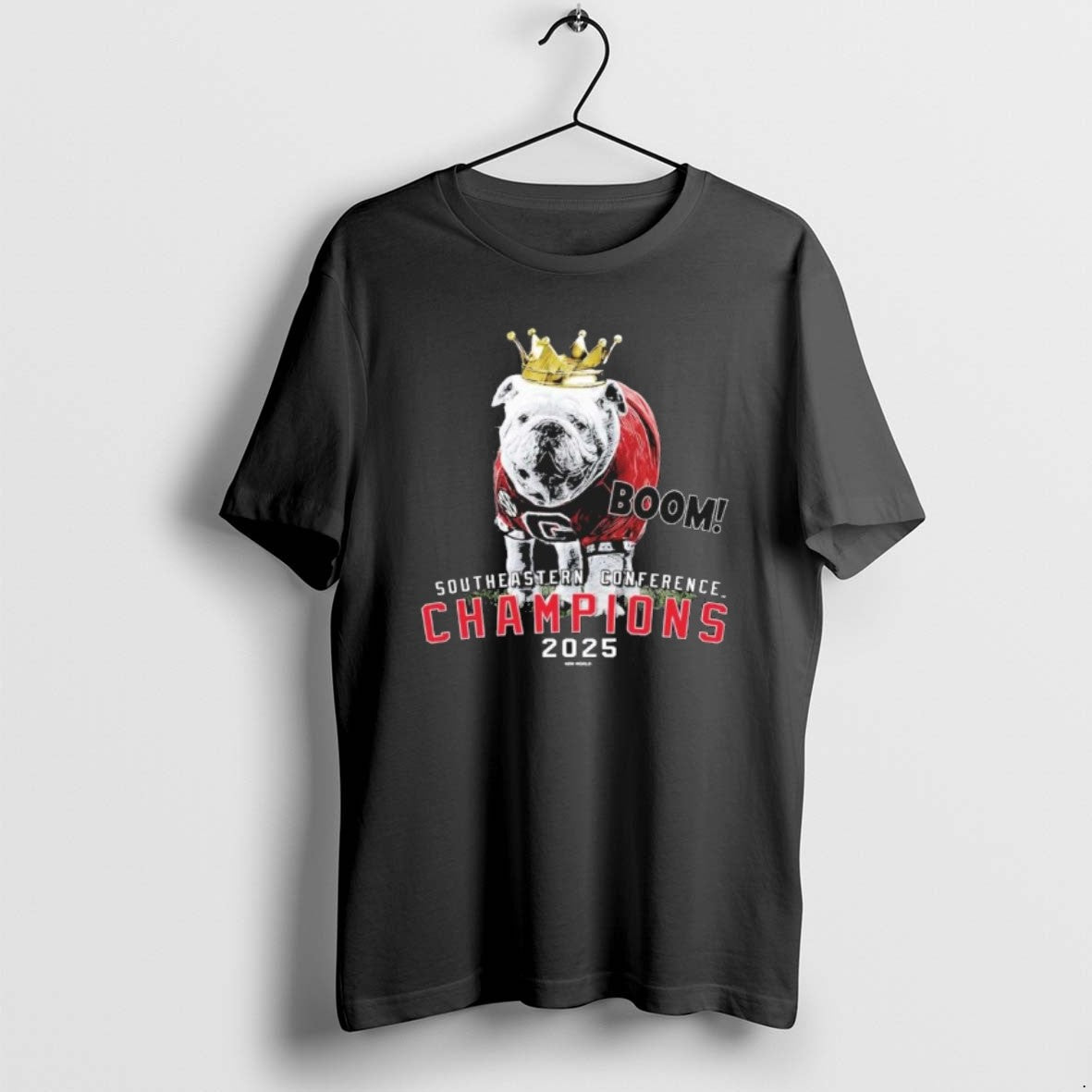 Official Georgia Bulldogs 2025 Sec Conference Champions Mascot Crown T-Shirts, Hoodie, Sweatshirt - T-Shirt, Sweatshirt, Hoodie
