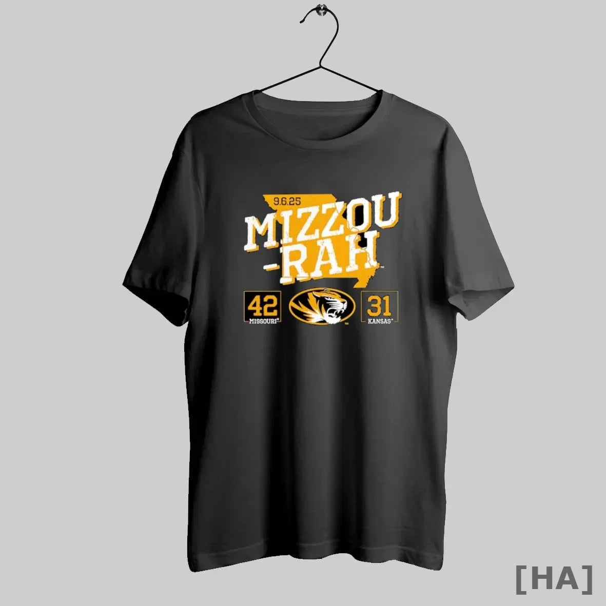 Official Mizzourah Missouri Kansas 42 31 Tiger Mascot T-Shirts, Hoodie, Sweatshirt - T-Shirt, Sweatshirt, Hoodie
