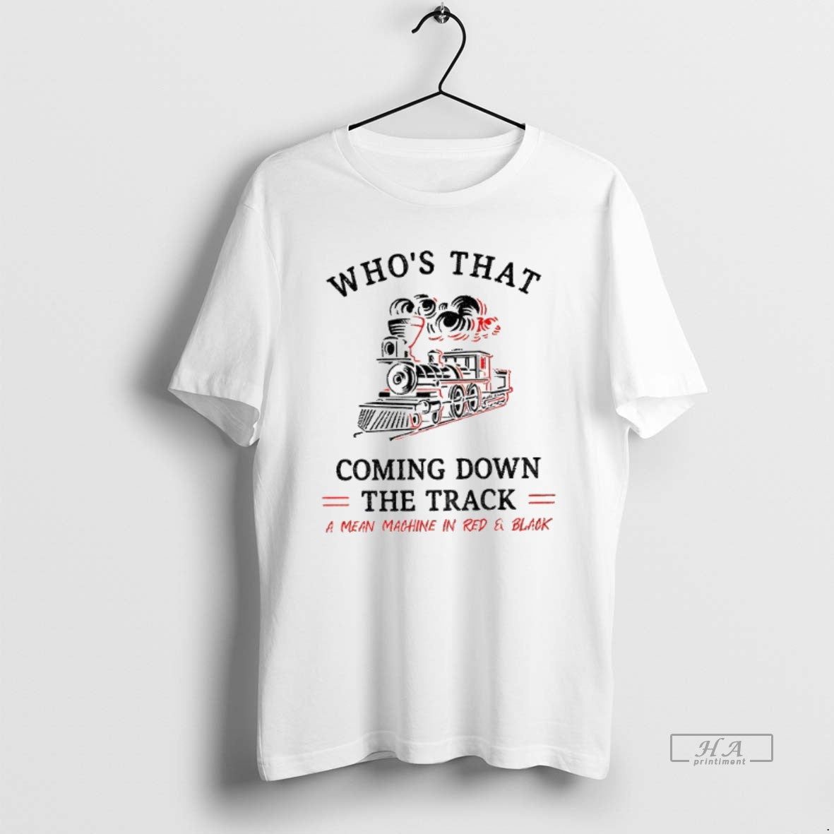Official Dawgs Georgia Whos That Coming Down Track Mean Machine Red T-Shirts, Hoodie, Sweatshirt - T-Shirt, Sweatshirt, Hoodie
