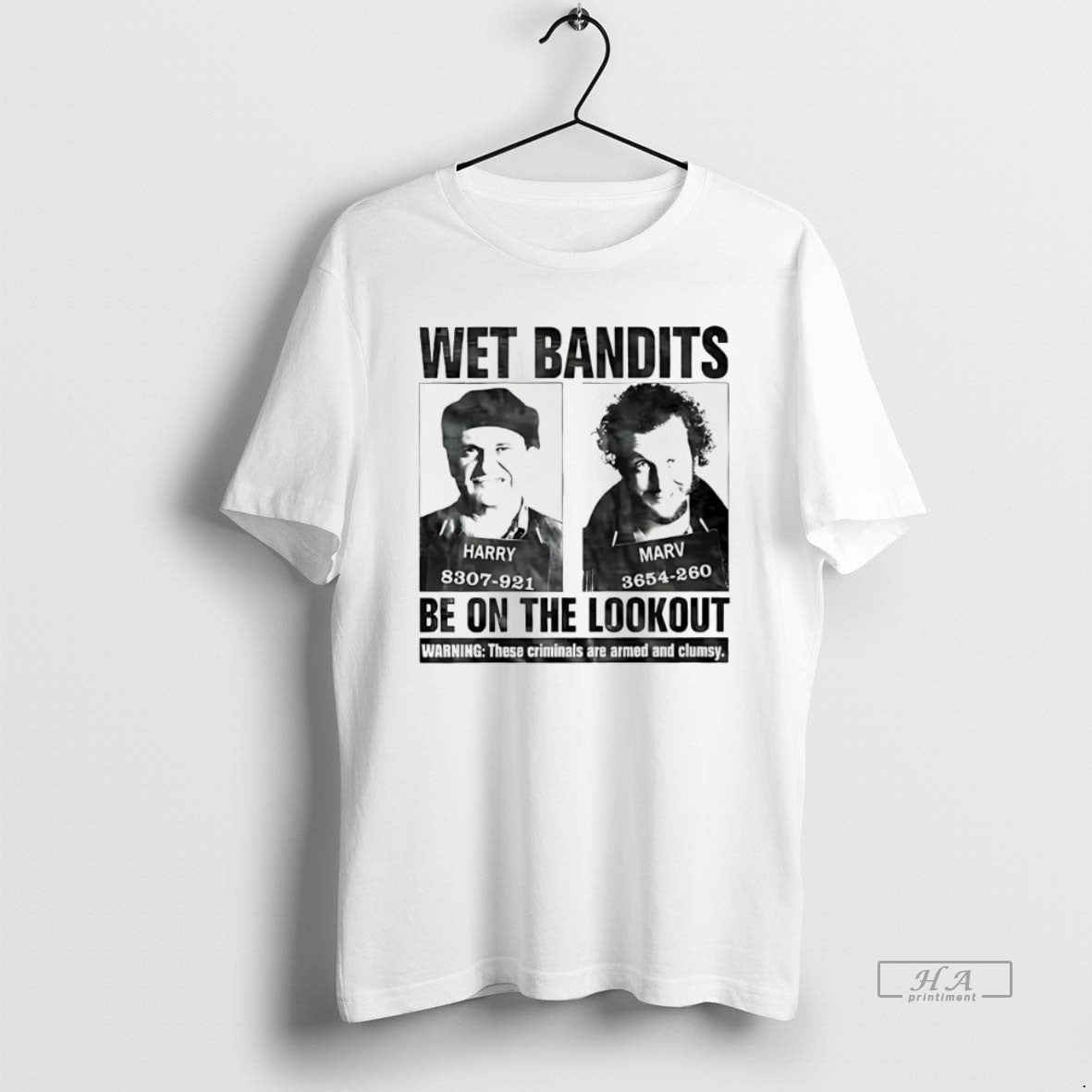 Official Wet Bandits Be Lookout T-Shirts, Hoodie, Sweatshirt - T-Shirt, Sweatshirt, Hoodie