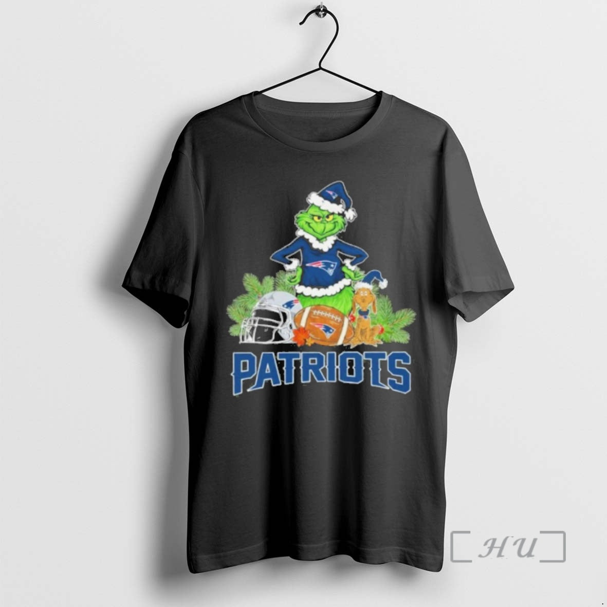 Officials 2025 Santa Grinch X Dog Ball Merry Patriots Logo T-Shirts, Hoodie, Sweatshirt - T-Shirt, Sweatshirt, Hoodie