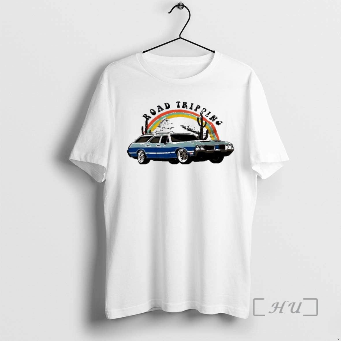 Officials Road Tripping Oldsmobile Vista Cruiser Vintage T-Shirts, Hoodie, Sweatshirt - T-Shirt, Sweatshirt, Hoodie