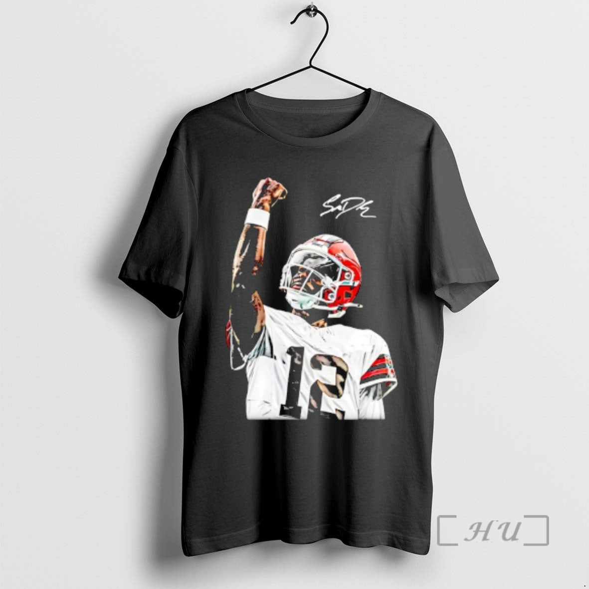 Officials Shedeur Sanders 12 Cleveland Browns Football Signature Portrait T-Shirts, Hoodie, Sweatshirt - T-Shirt, Sweatshirt, Hoodie