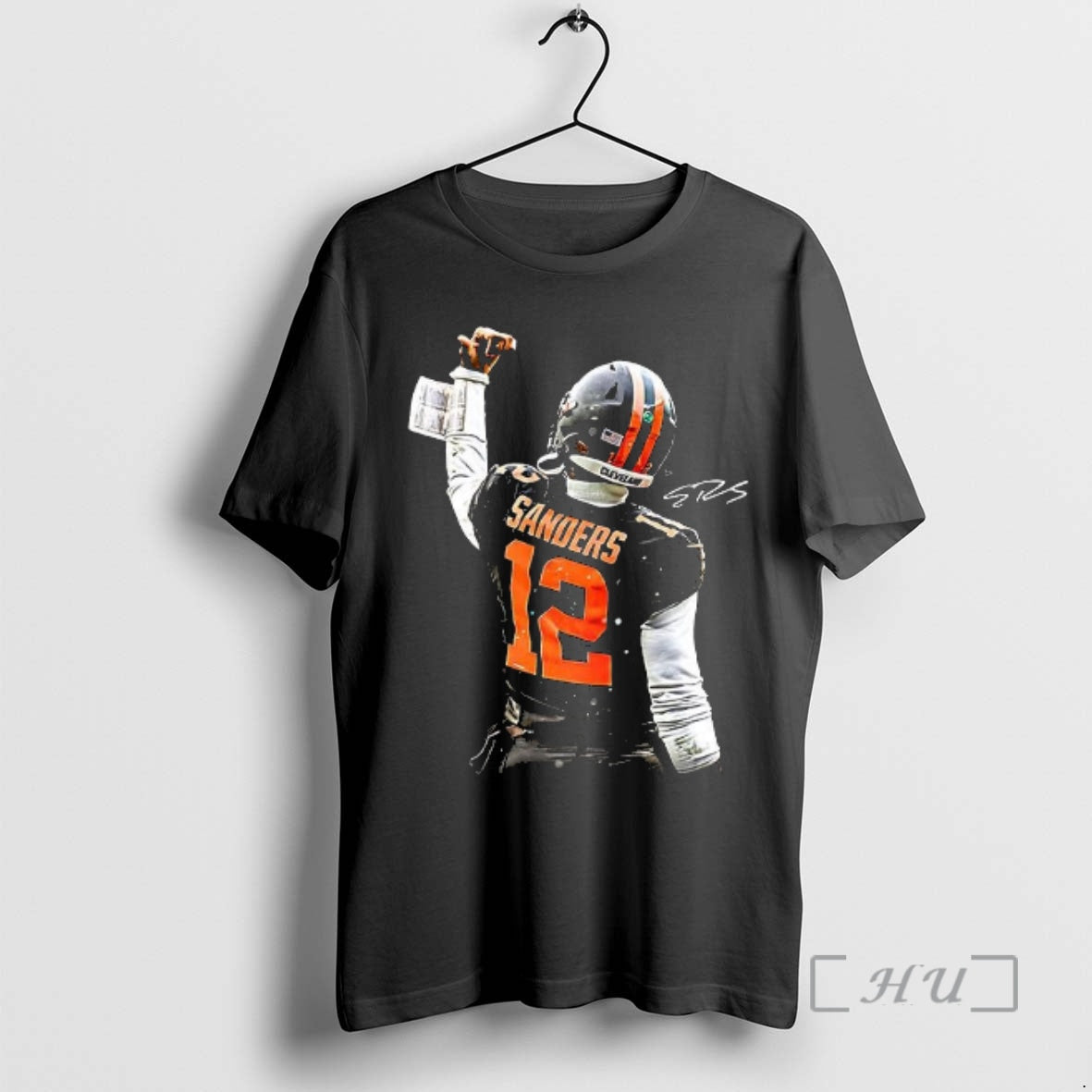 Officials Shedeur Sanders Cleveland Browns Football Legendary Signature T-Shirts, Hoodie, Sweatshirt - T-Shirt, Sweatshirt, Hoodie