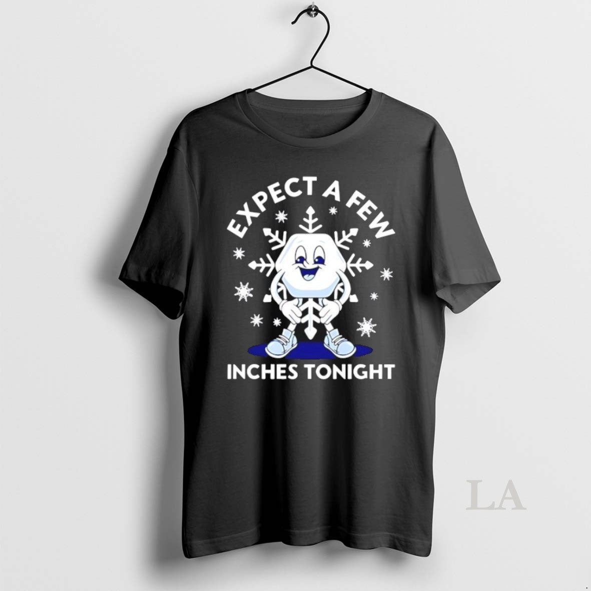 Original Expect Few Inches Tonight Snowflake T-Shirts, Hoodie, Sweatshirt - T-Shirt, Sweatshirt, Hoodie