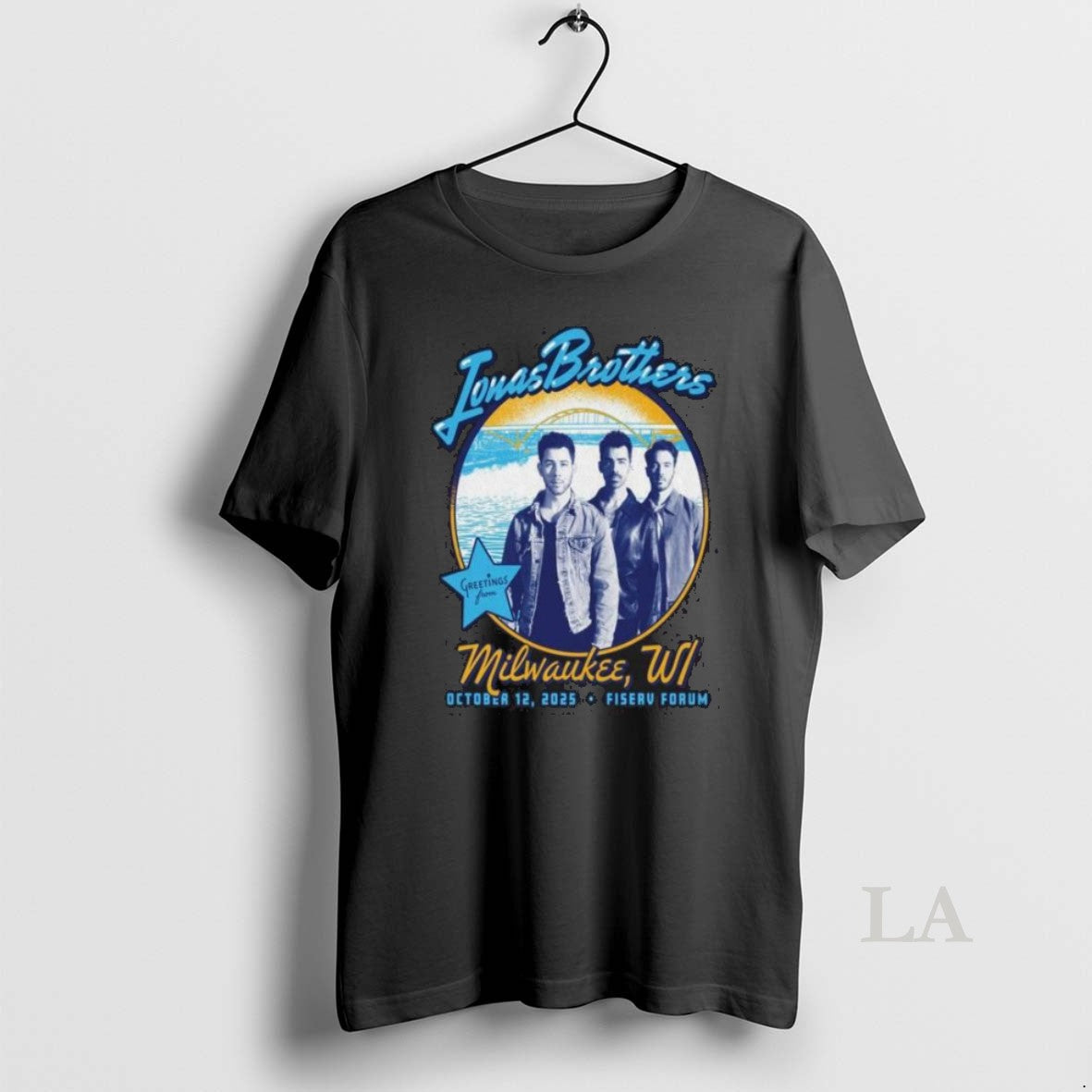 Original Jonas Brothers October 12 2025 Milwaukee Wi Long Sleve T-Shirts, Hoodie, Sweatshirt - T-Shirt, Sweatshirt, Hoodie