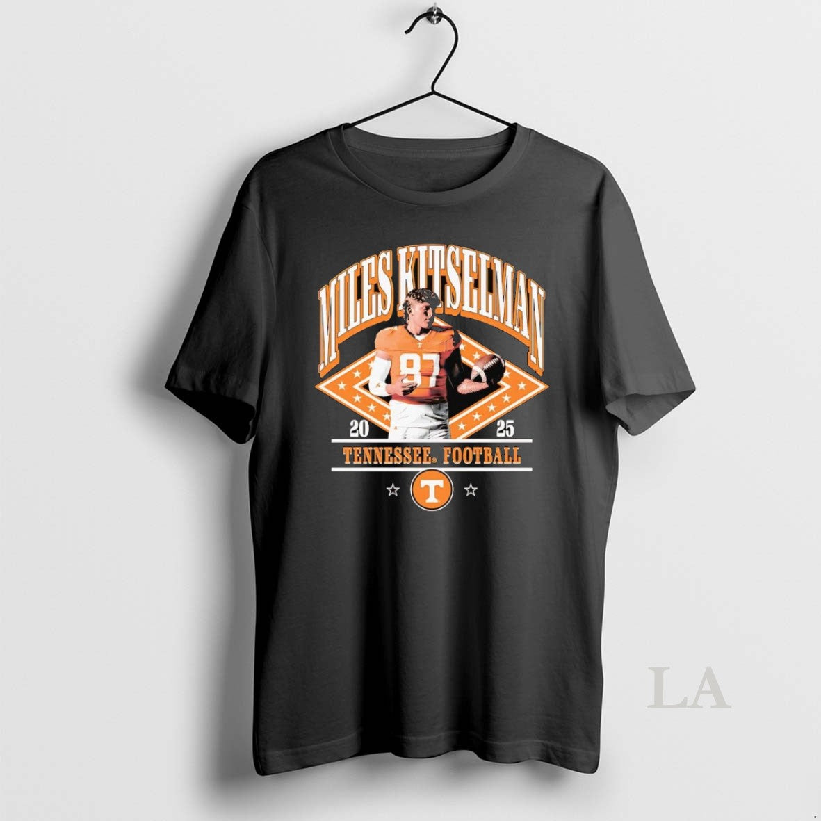Original Miles Kitselman Illustrated 2025 Tennessee Football T-Shirts, Hoodie, Sweatshirt - T-Shirt, Sweatshirt, Hoodie