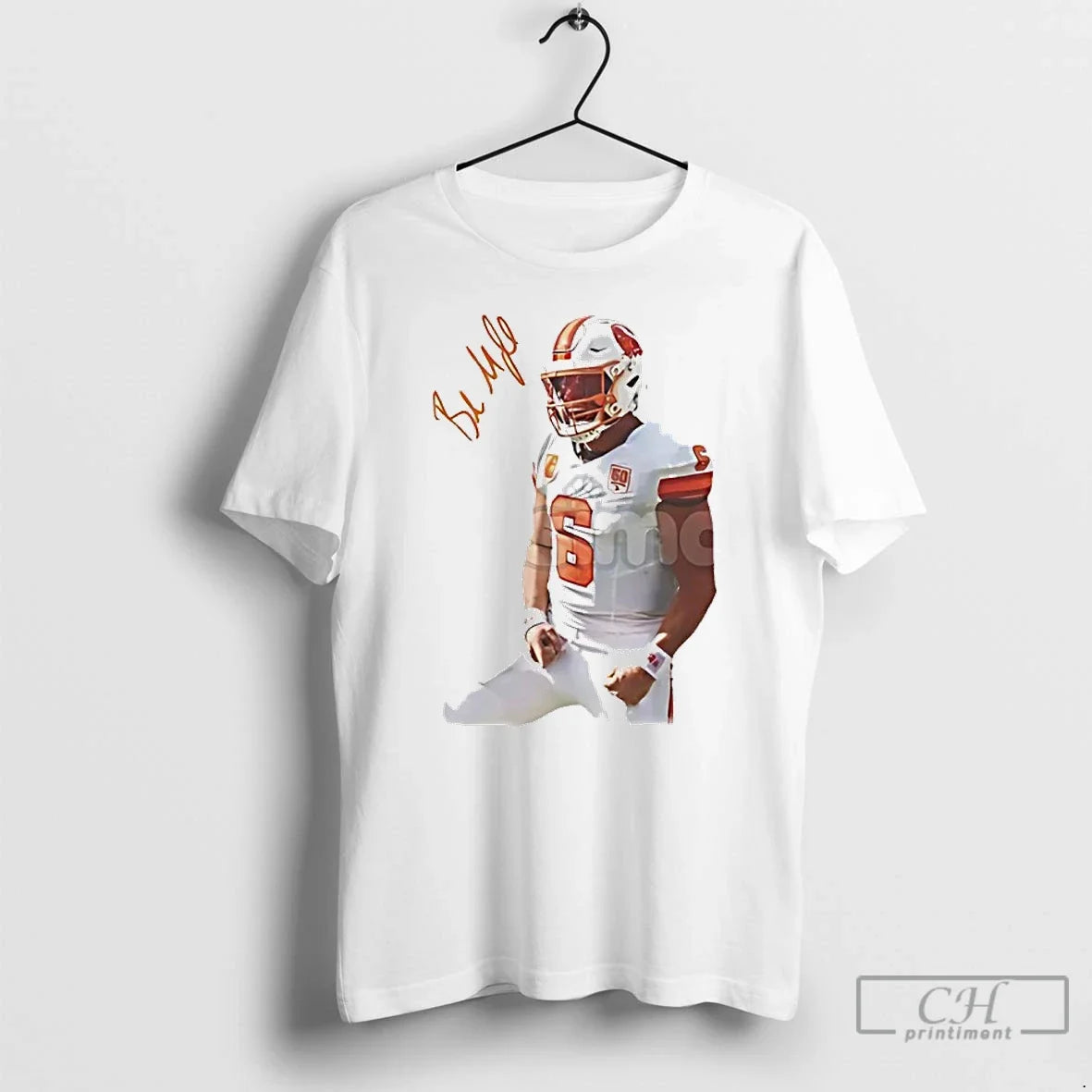 Baker Mayfield Tampa Bay Buccaneers Signature T-Shirts, Hoodie, Sweatshirt - T-Shirt, Sweatshirt, Hoodie