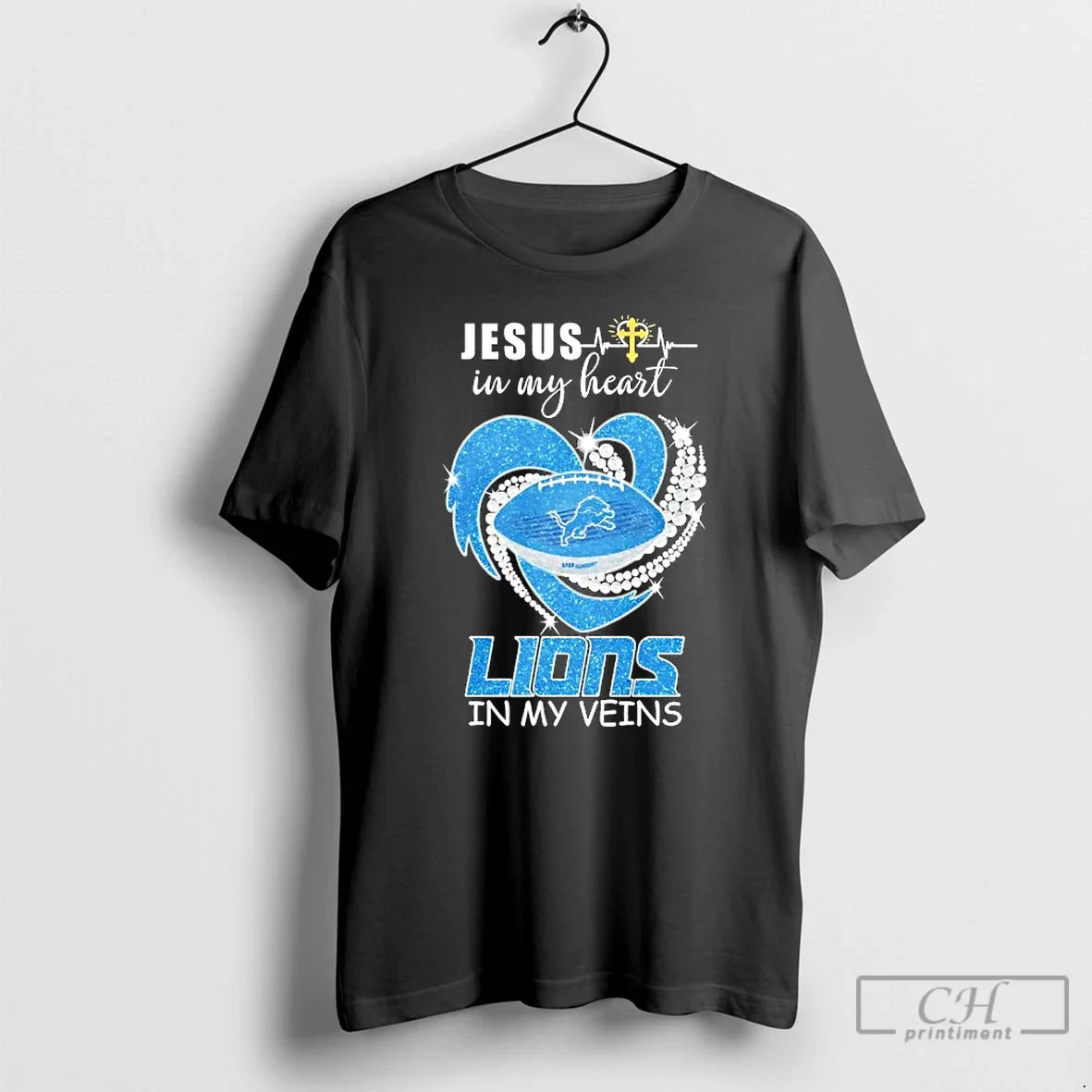 Jesus My Heart Detroit Lions My Veins Logo Team T-Shirts, Hoodie, Sweatshirt - T-Shirt, Sweatshirt, Hoodie