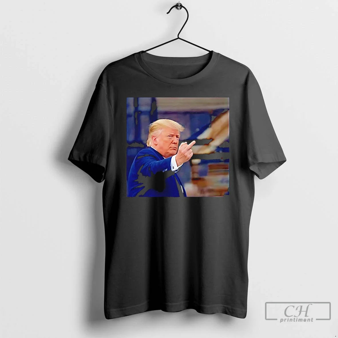 Trump Appears Flip Off Protester Detroit T-Shirts, Hoodie, Sweatshirt - T-Shirt, Sweatshirt, Hoodie
