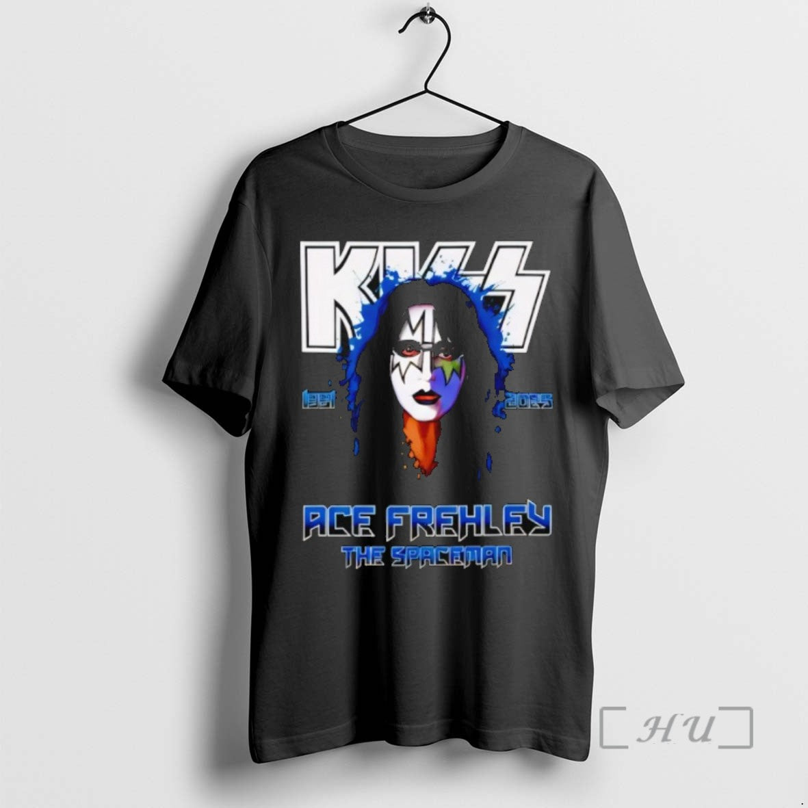 Trending Ace Frehley Spaceman Rip 1951%E2%80%912025 T-Shirts, Hoodie, Sweatshirt - T-Shirt, Sweatshirt, Hoodie