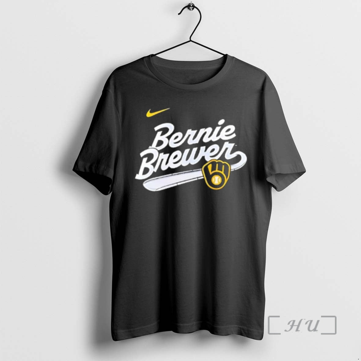 Trending Bernie Brewer Brewers T-Shirts, Hoodie, Sweatshirt - T-Shirt, Sweatshirt, Hoodie