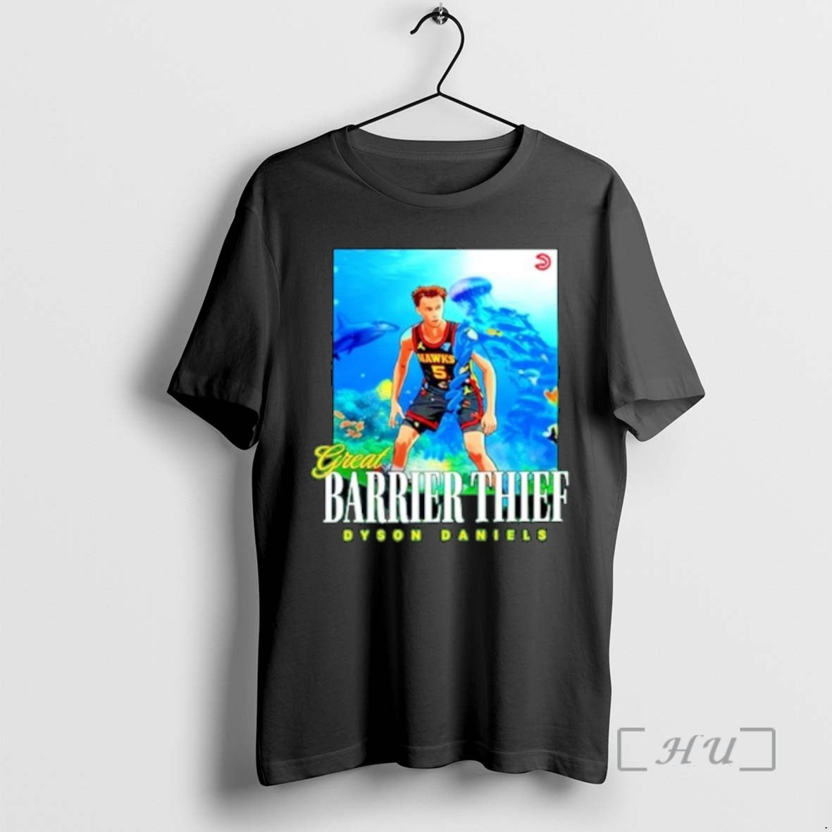 Trending Great Barrier Thief Dyson Daniels Atlanta Hawks Ornaments T-Shirts, Hoodie, Sweatshirt - T-Shirt, Sweatshirt, Hoodie