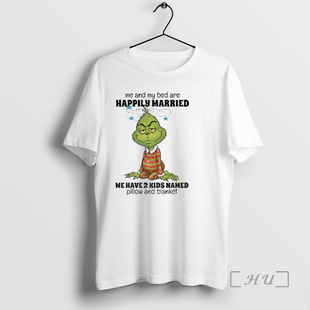 Trending Grinch Santa Me My Bed Are Happily Married We Have 2 Named T-Shirts, Hoodie, Sweatshirt - T-Shirt, Sweatshirt, Hoodie