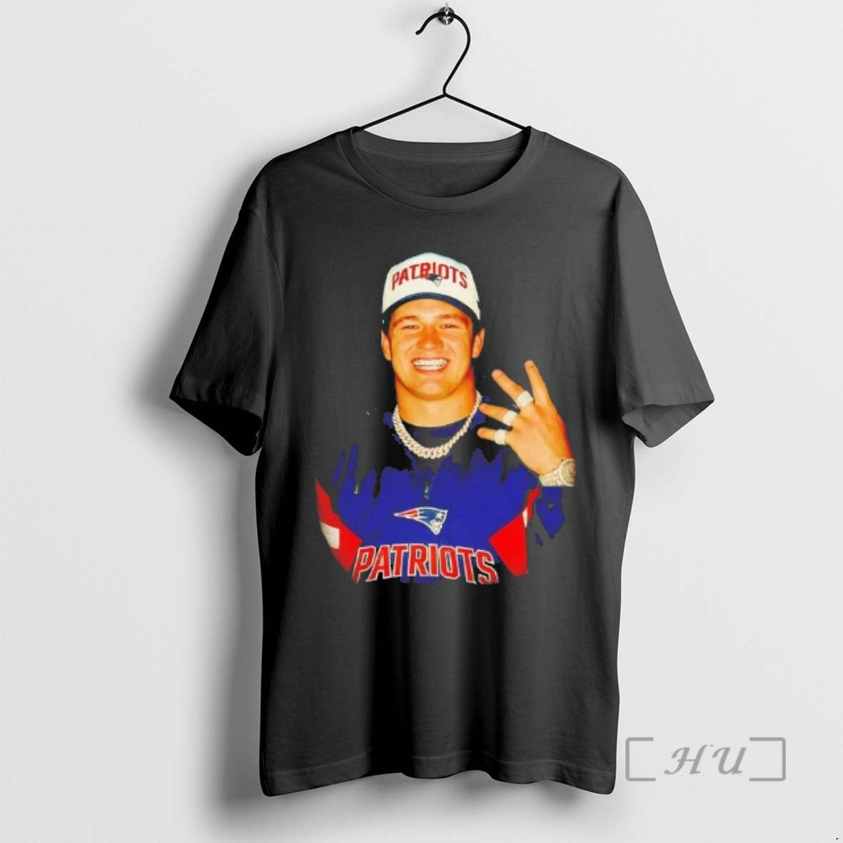 Trending Patriots Drake Maye Grillz Rings Portrait T-Shirts, Hoodie, Sweatshirt - T-Shirt, Sweatshirt, Hoodie