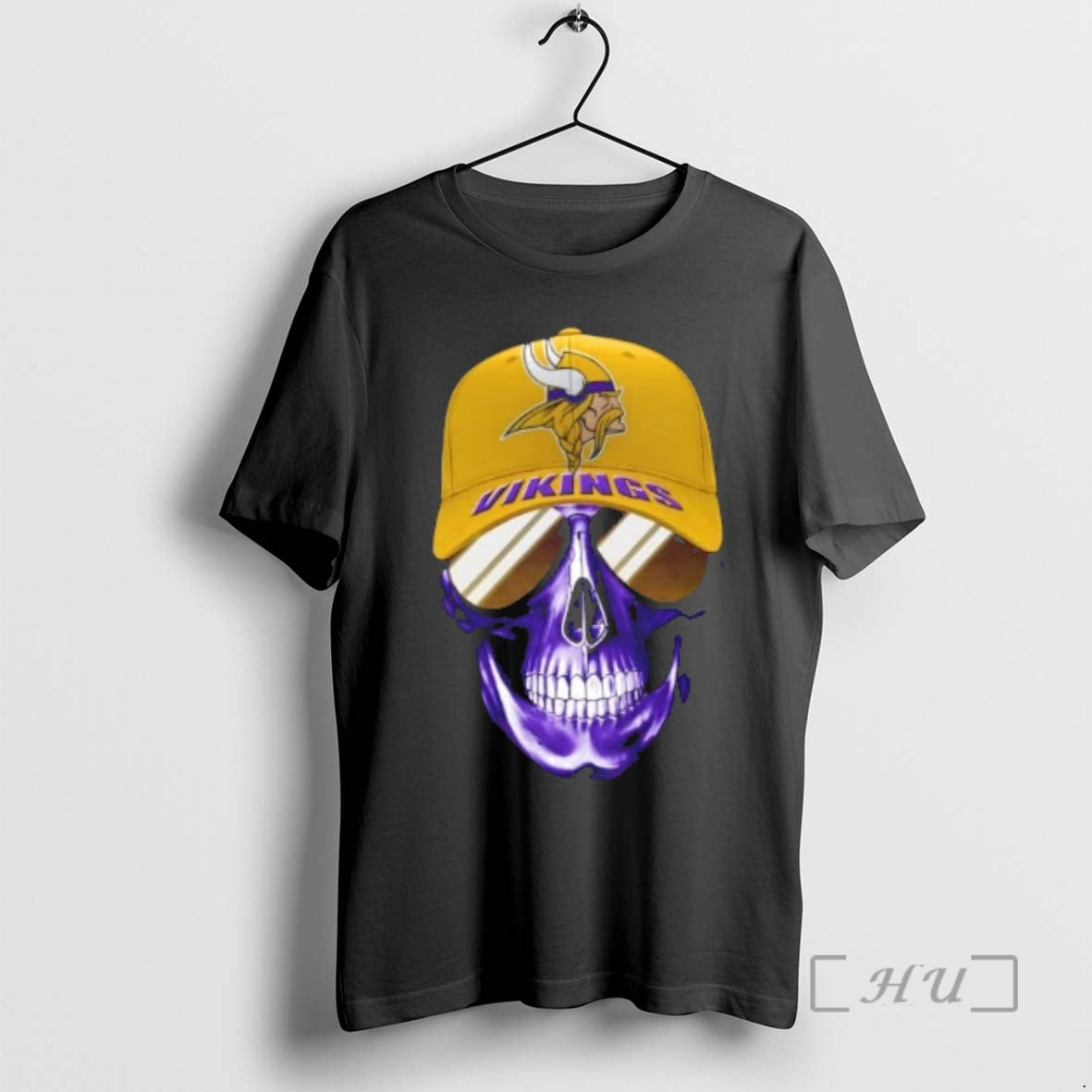 Trending Skull Wearing Cap Smile Minnesota Vikings Fans T-Shirts, Hoodie, Sweatshirt - T-Shirt, Sweatshirt, Hoodie